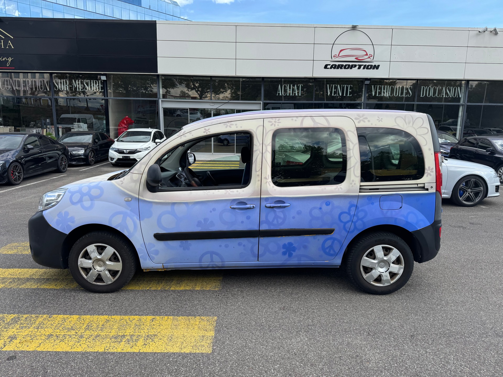RENAULT Kangoo Medium 1.6 105 Business A-image-6