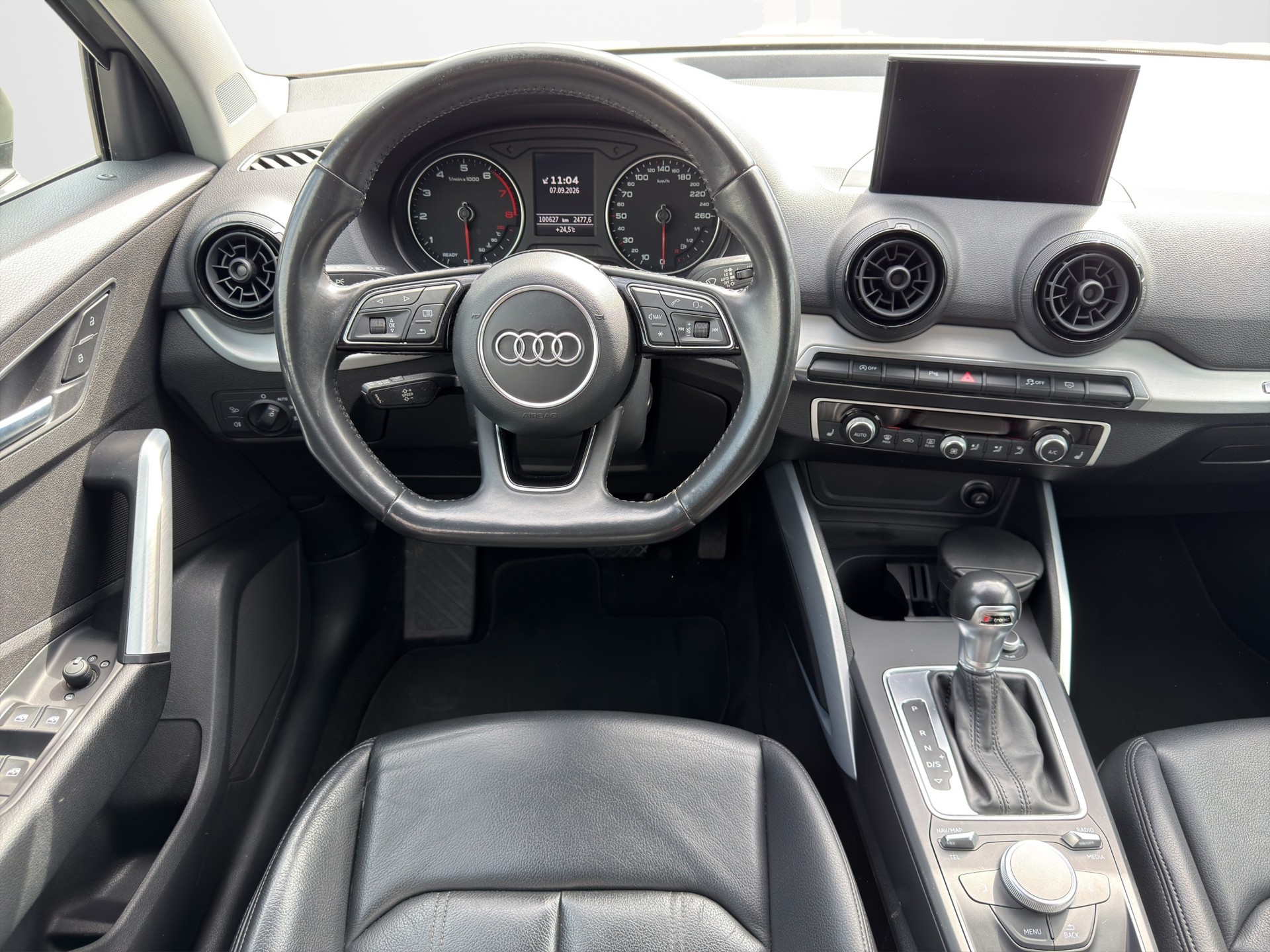 AUDI Q2 1.4 TFSI sport S-tronic-image-9