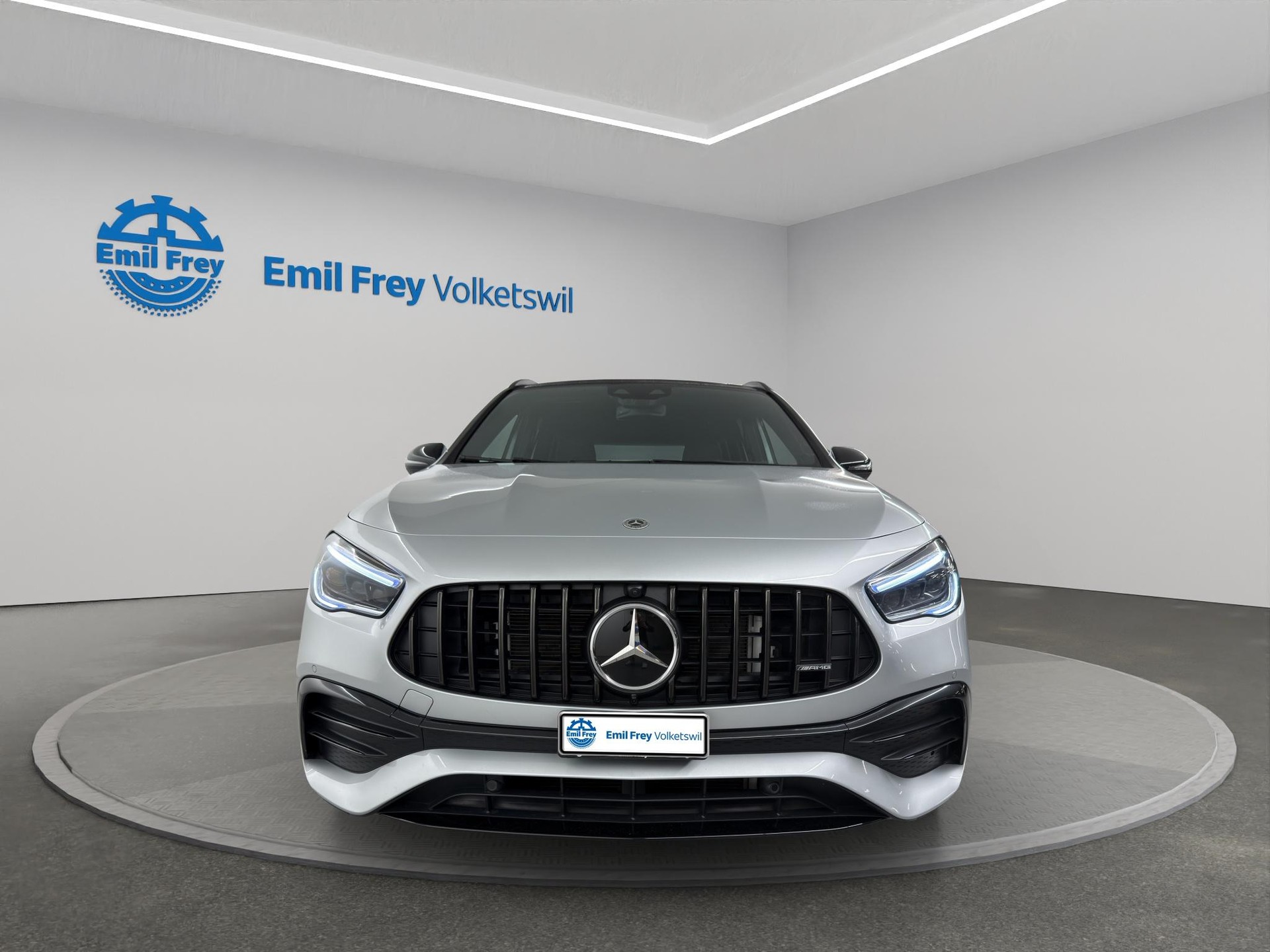 MERCEDES-BENZ GLA 35 AMG 4matic-image-4