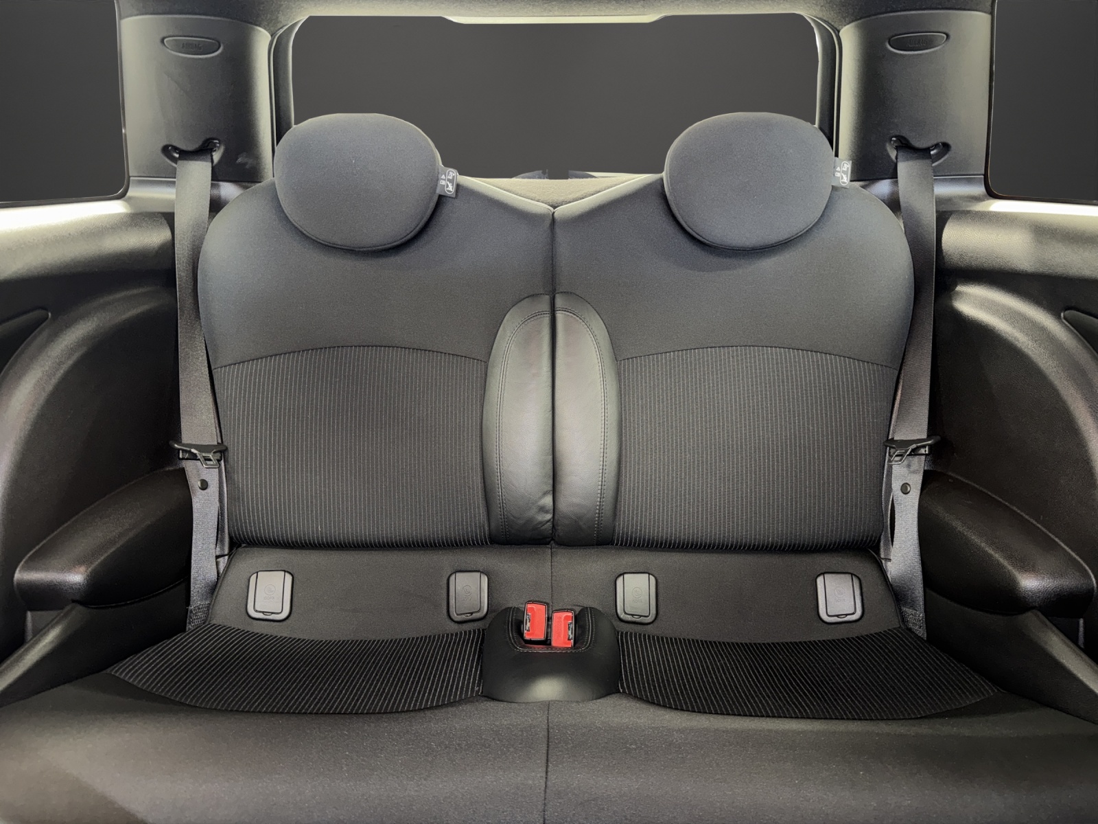 MINI Cooper-image-9