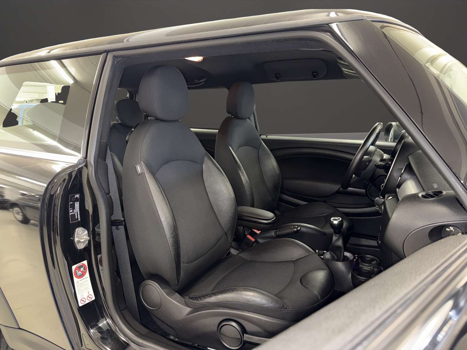 MINI Cooper-image-7