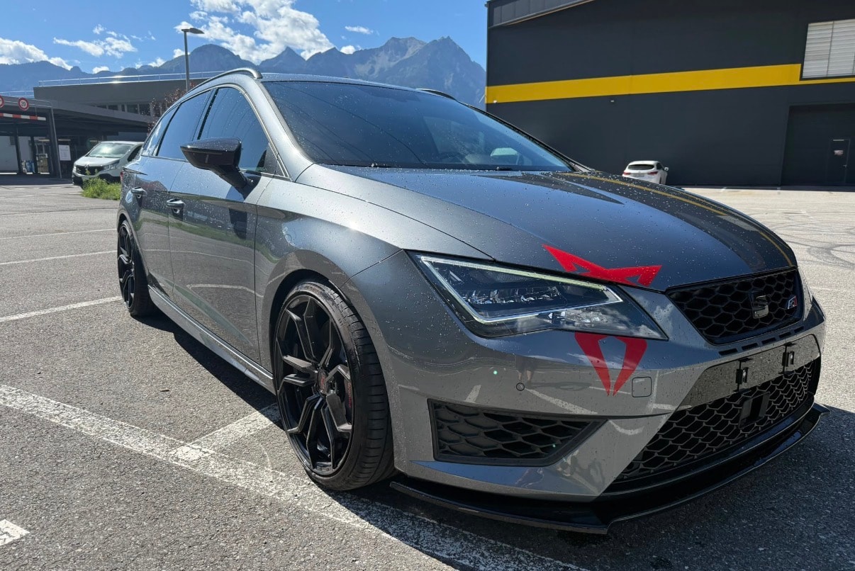 SEAT Leon ST 2.0 TSI Cupra 280 DSG-image-2
