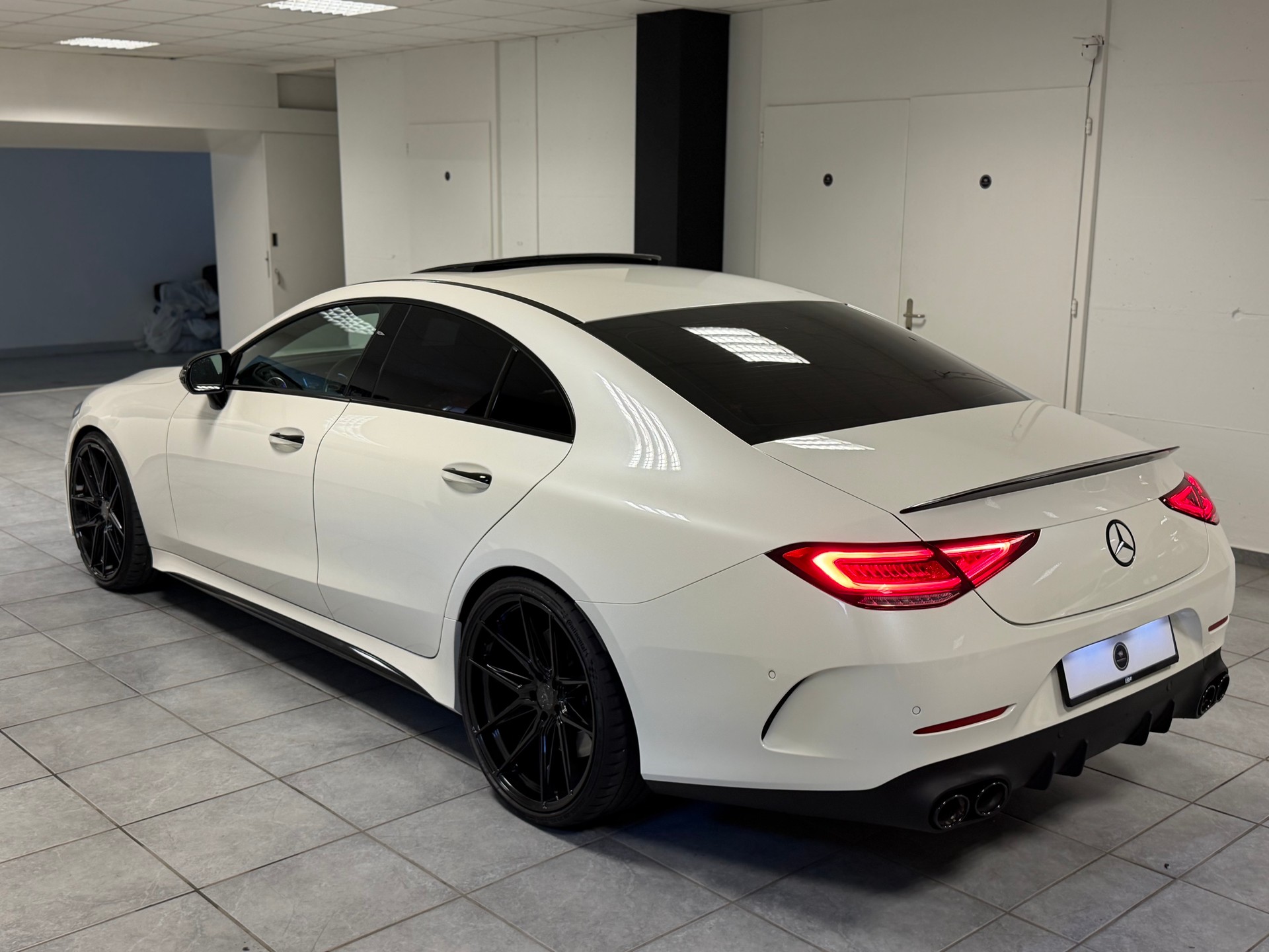 MERCEDES-BENZ CLS 450 4Matic 9G-Tronic-image-12