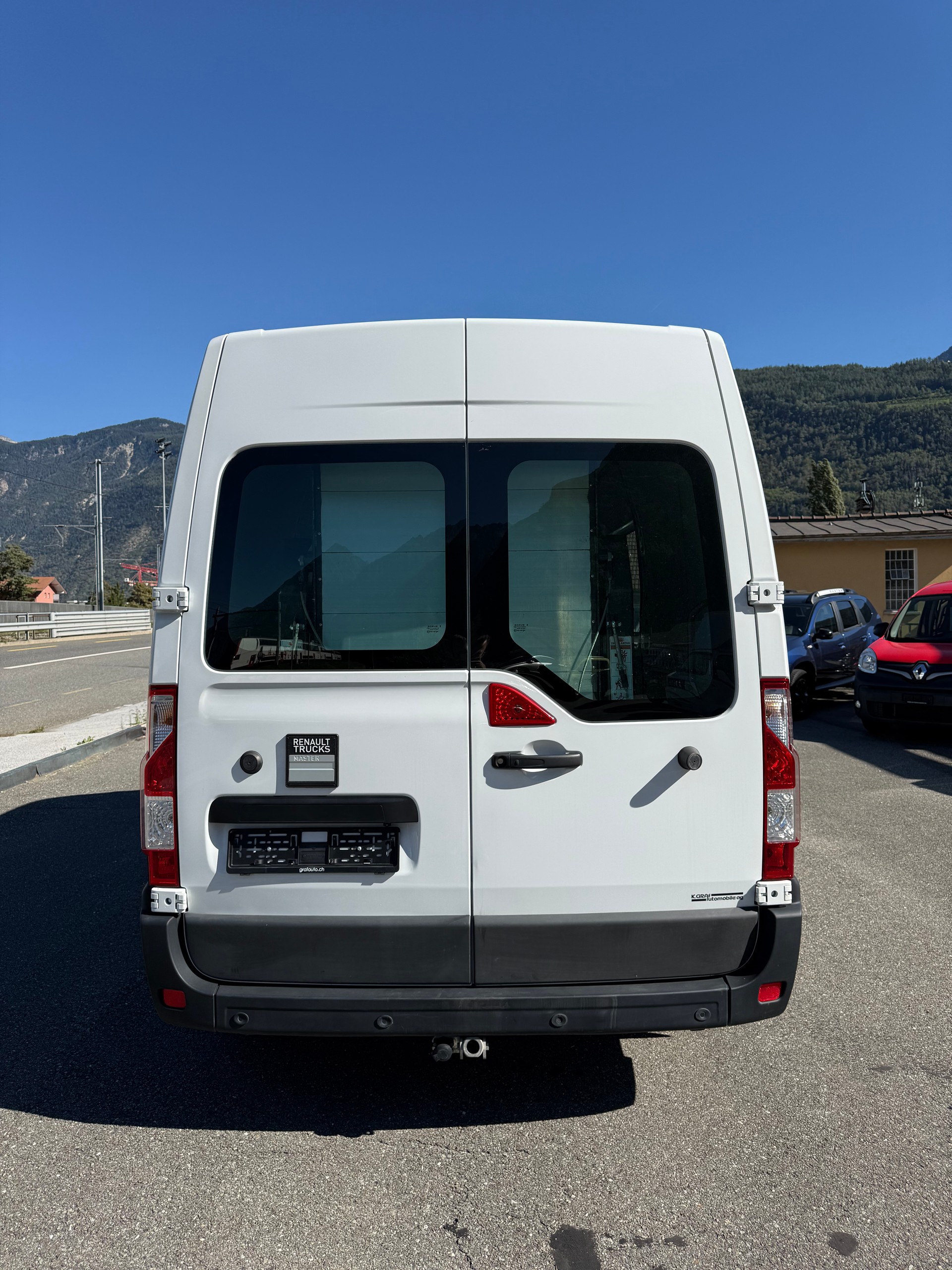 RENAULT Master T35 2.3 Blue dCi 150 L2H2-image-6