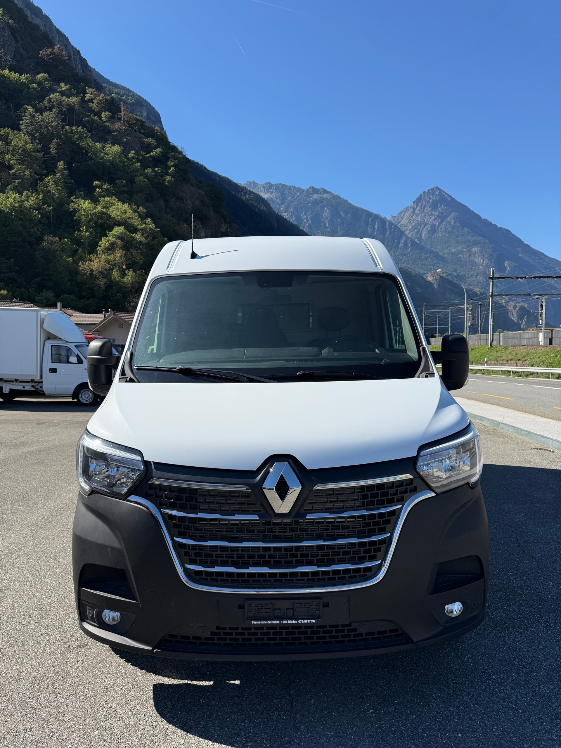 RENAULT Master T35 2.3 Blue dCi 150 L2H2-image-2