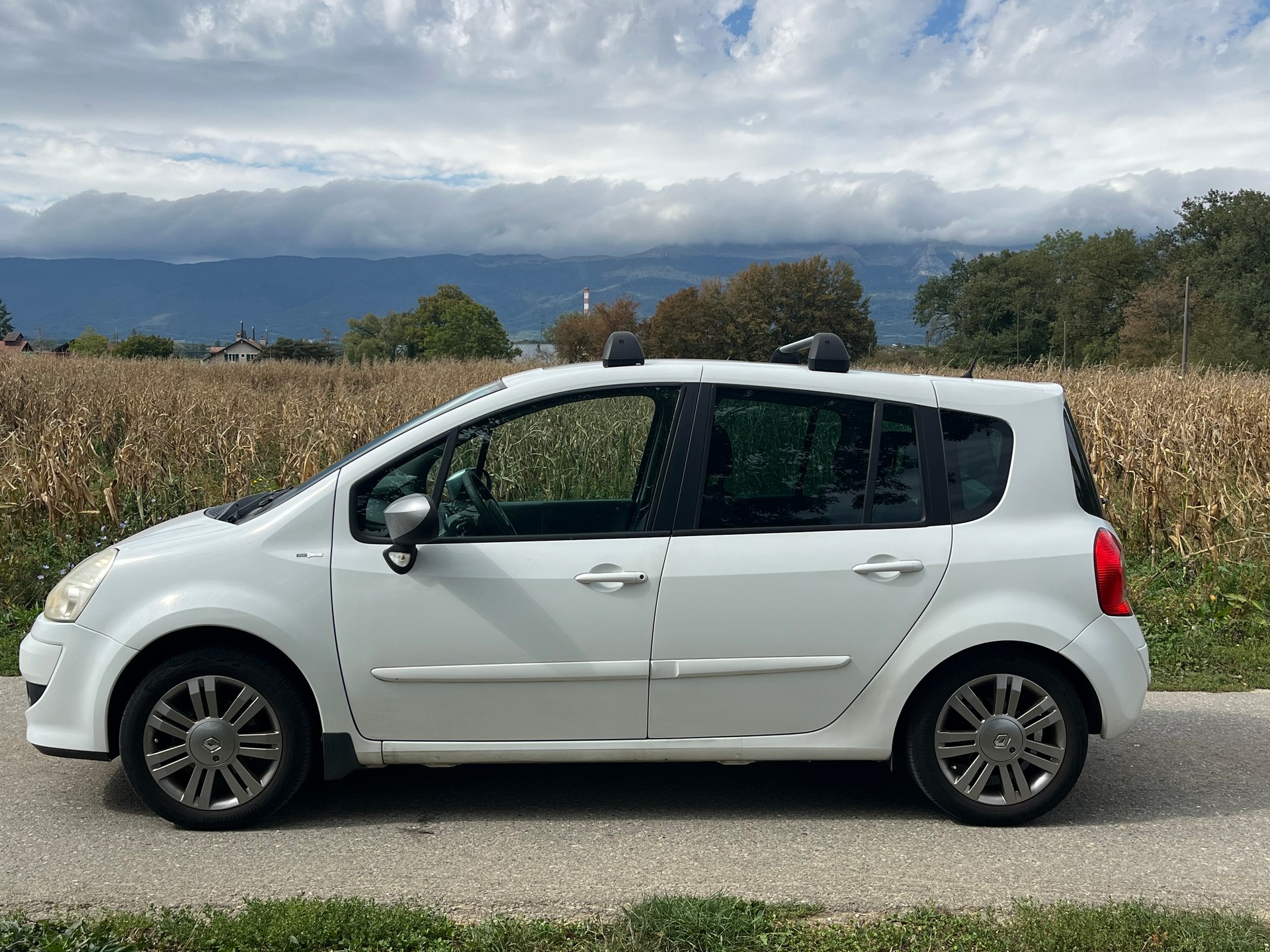 RENAULT Modus 1.6 16V Night&Day Automatic-image-5