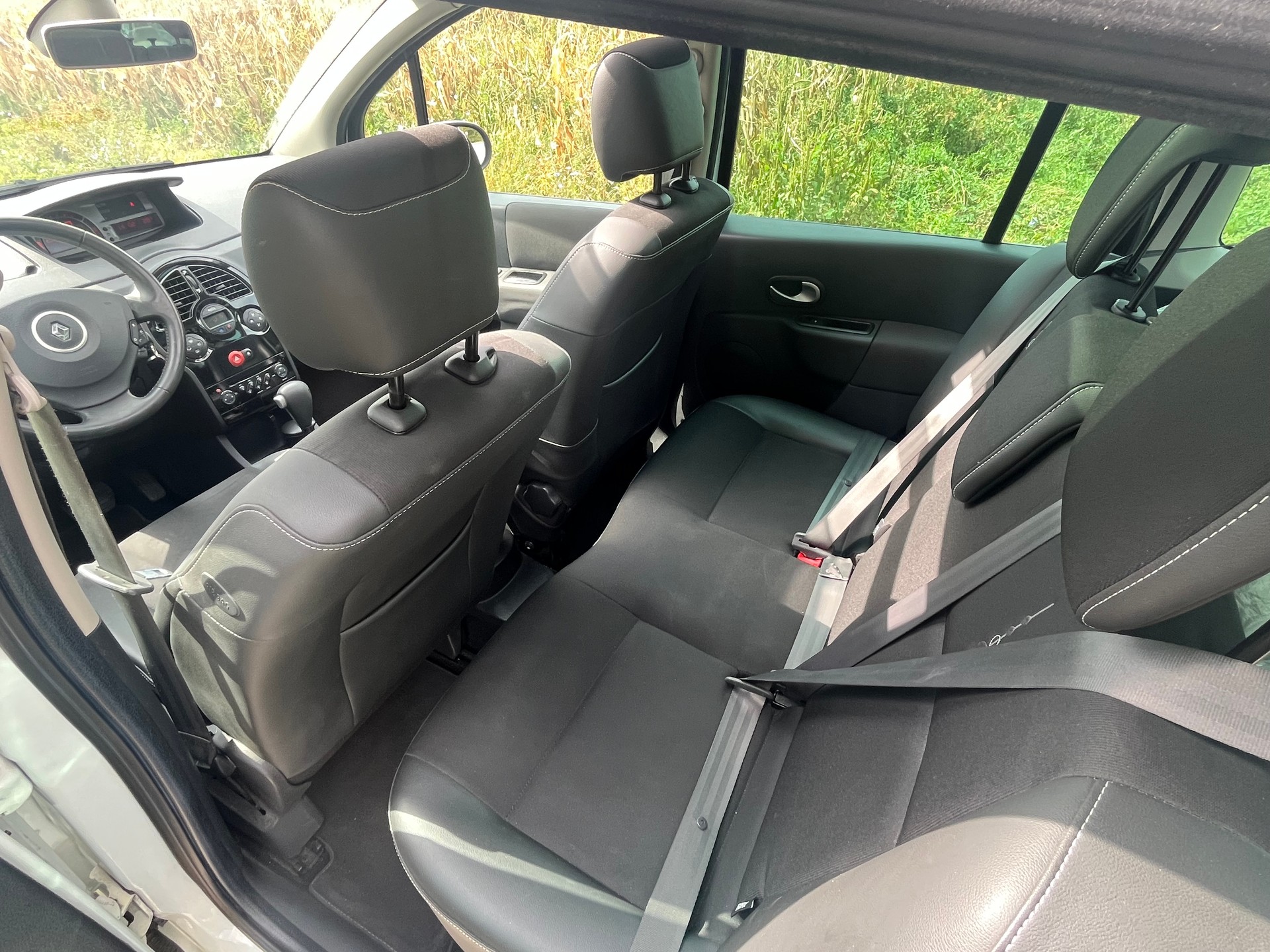RENAULT Modus 1.6 16V Night&Day Automatic-image-11