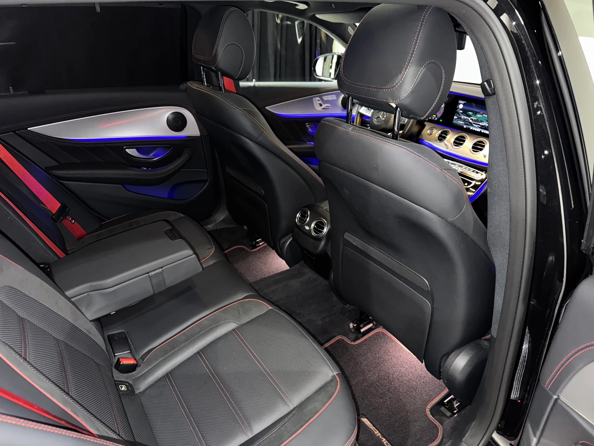 MERCEDES-BENZ E 43 AMG 4 Matic 9G-Tronic I 1.Hand I-image-11