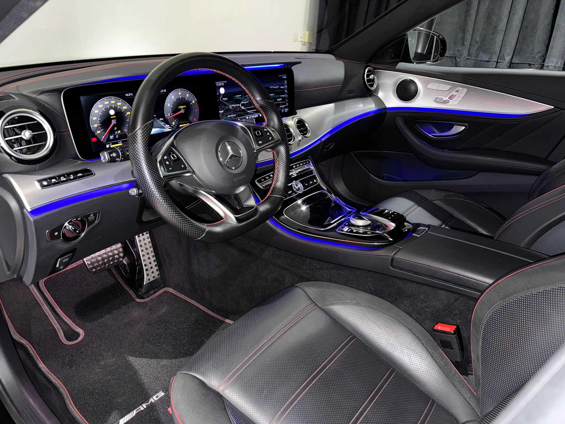 MERCEDES-BENZ E 43 AMG 4 Matic 9G-Tronic I 1.Hand I-image-8