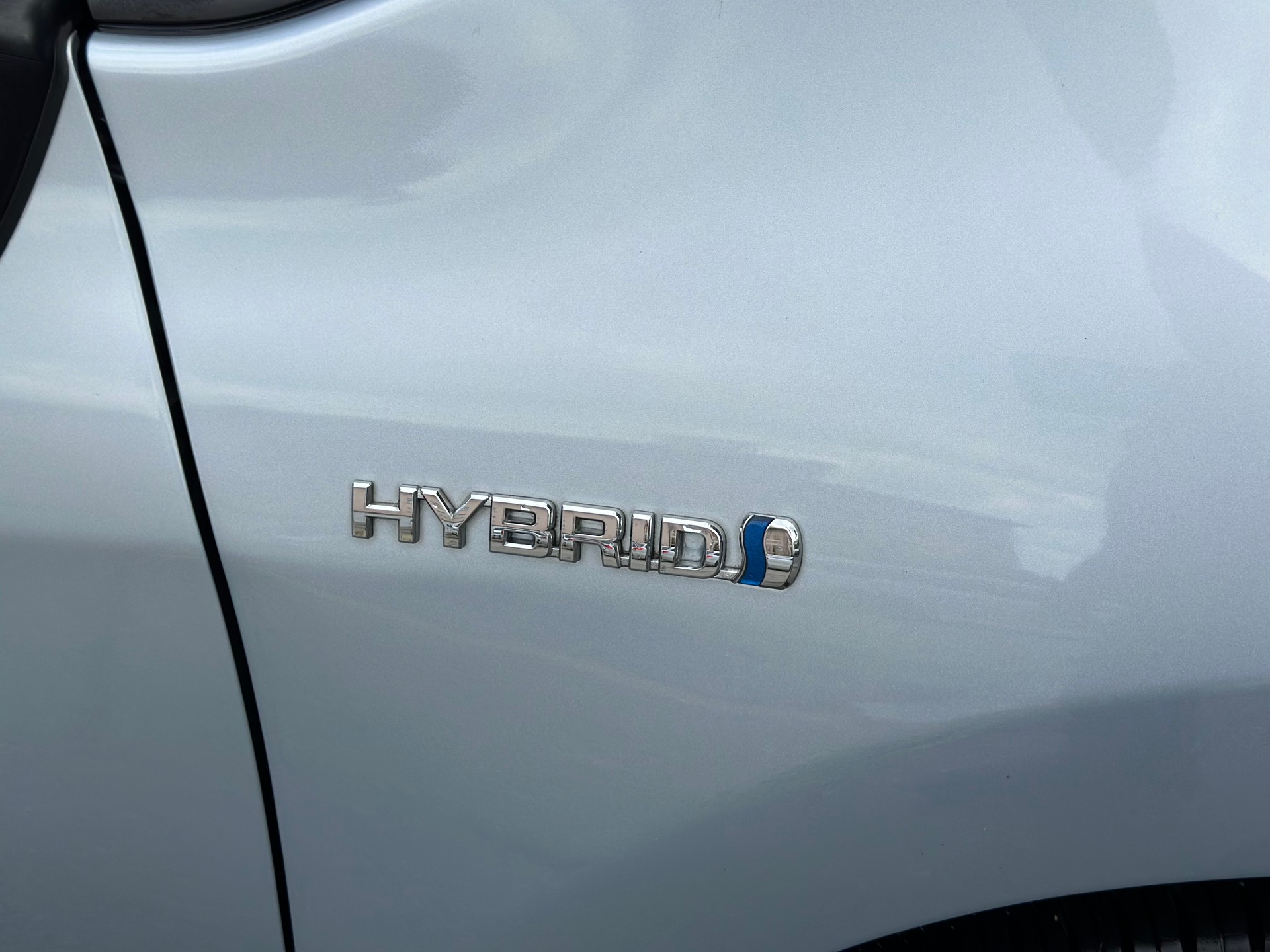 TOYOTA Auris 1.8 16V HSD Linea Sol-image-2
