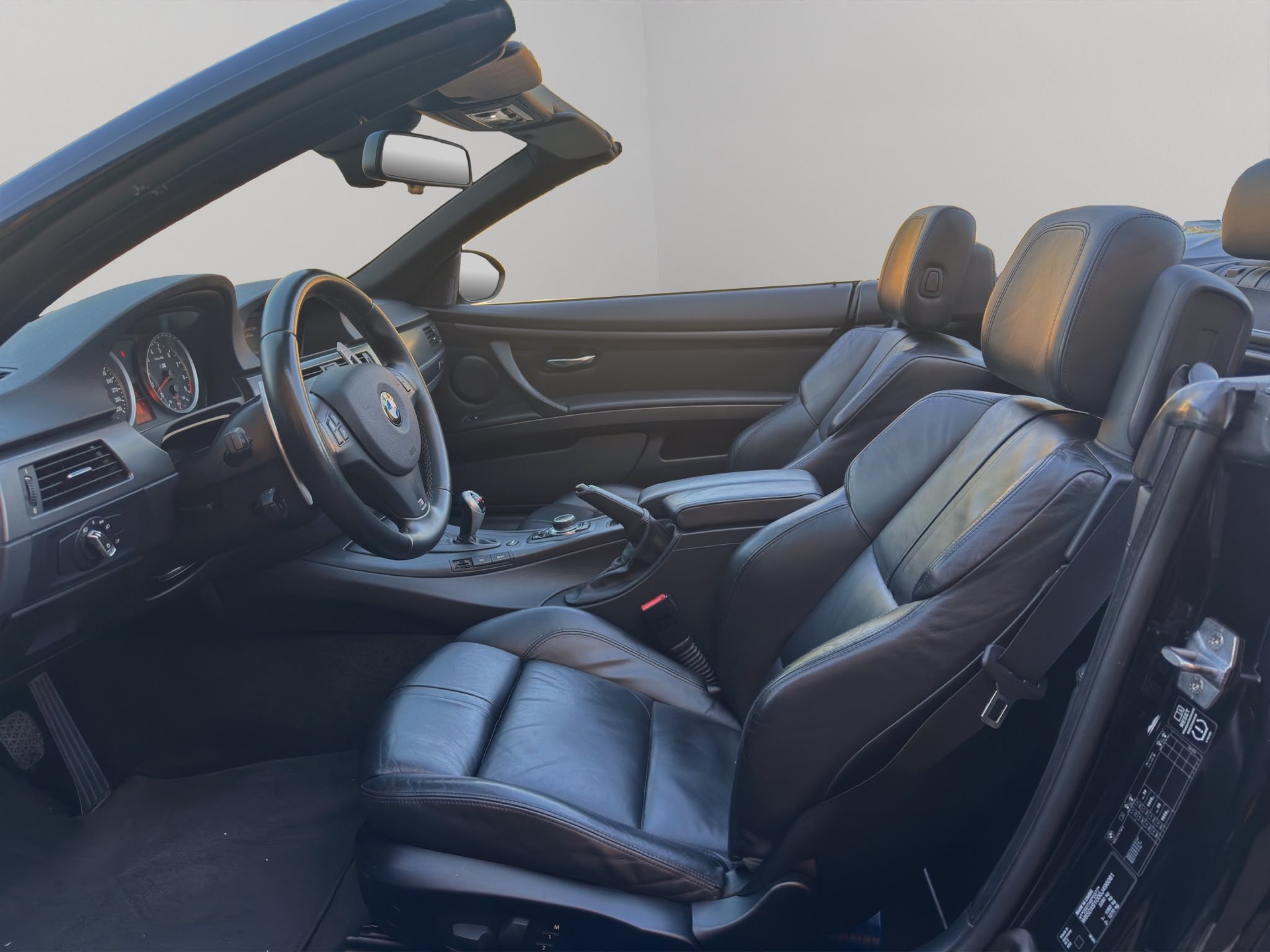 BMW M3 Cabriolet DSG-image-8