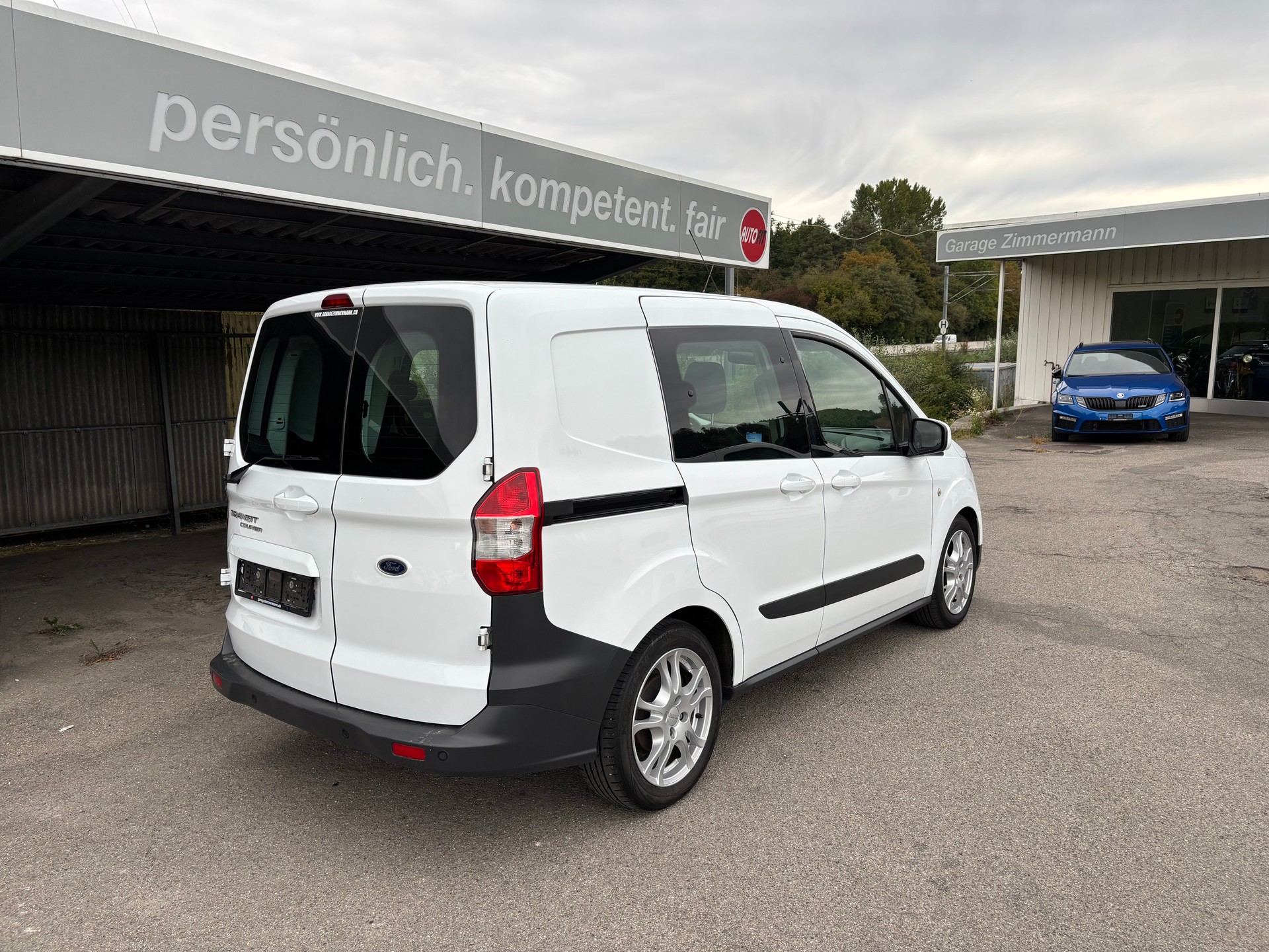 FORD Transit Courier Combi 1.5 TDCi Trend-image-1