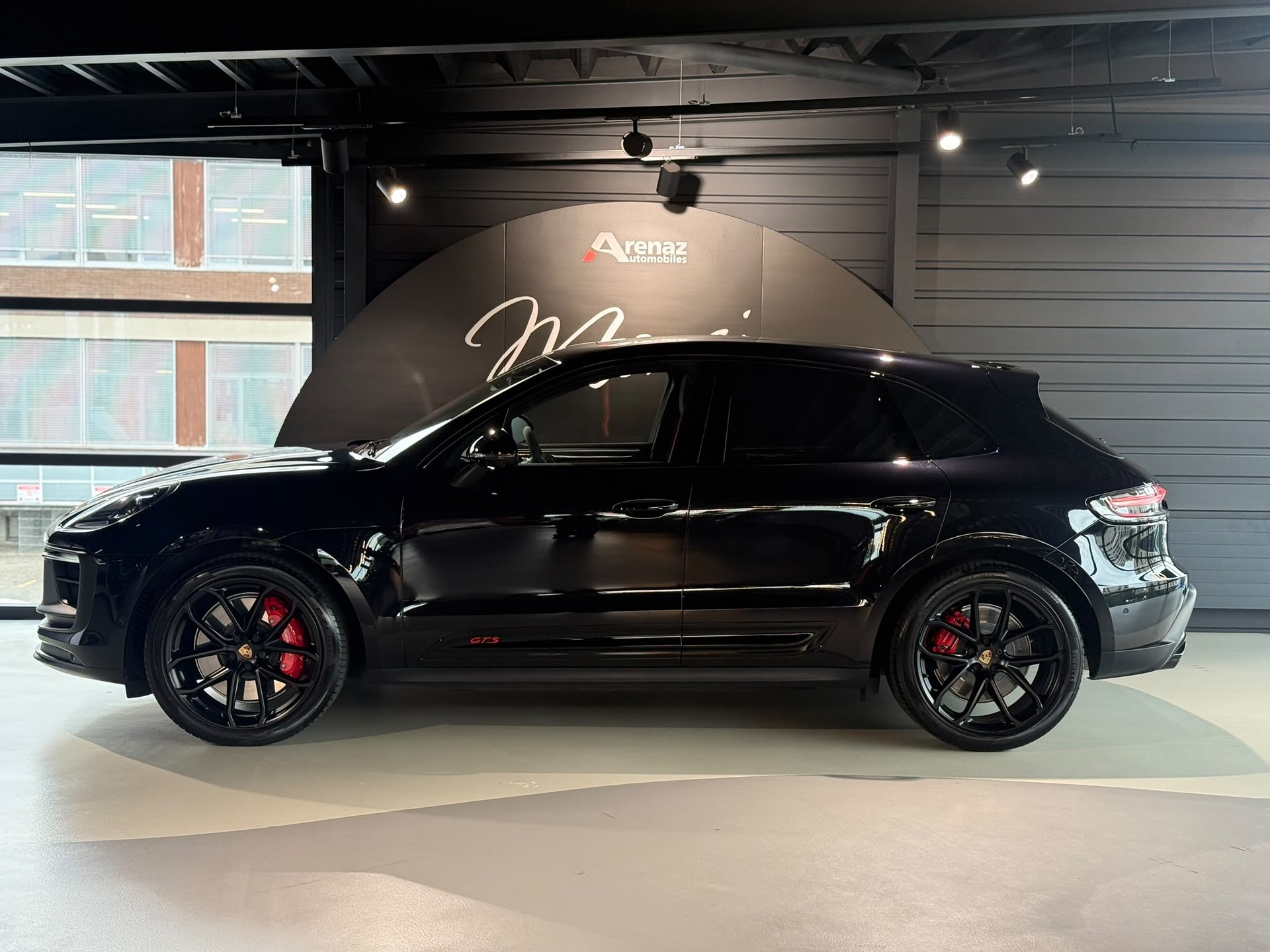 PORSCHE Macan GTS PDK-image-4
