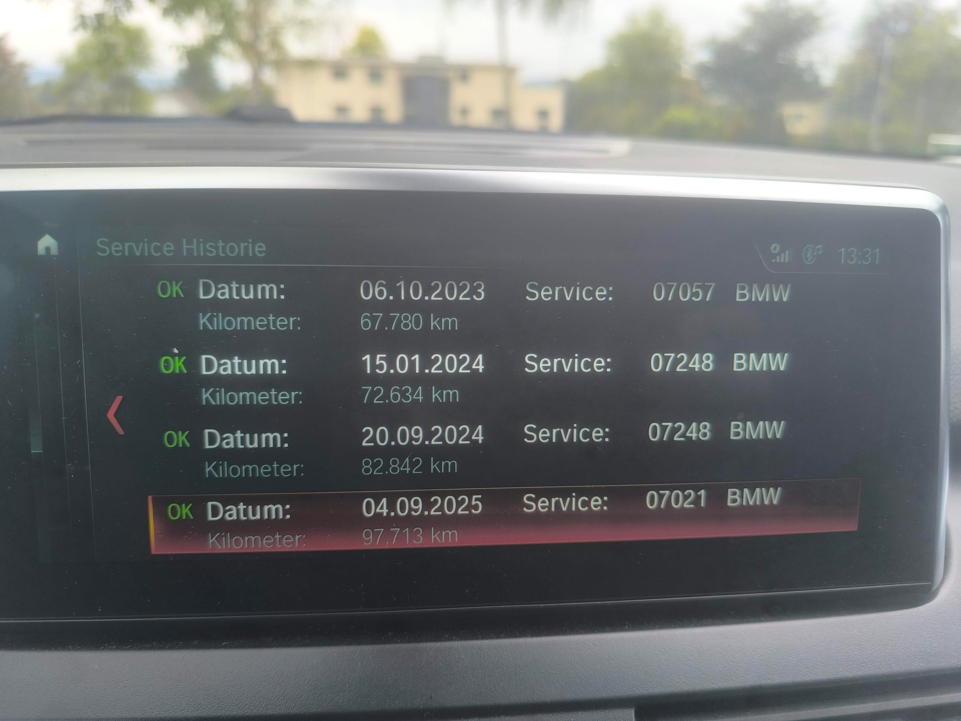 BMW 218d xDrive Gran Tourer-image-4