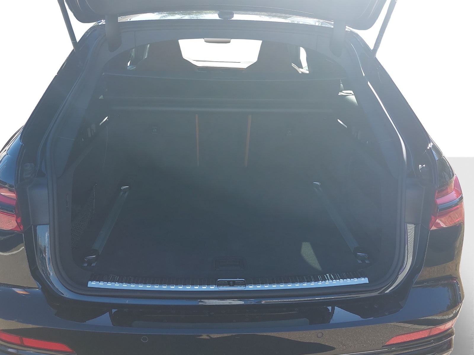 AUDI S6 Avant 3.0 TDI quattro tiptronic-image-12
