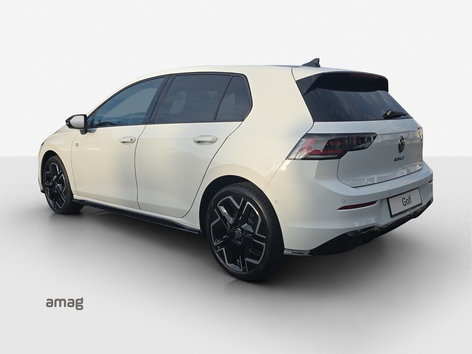 VW Golf 2.0 TSI R-Line DSG 4 Motion-image-2