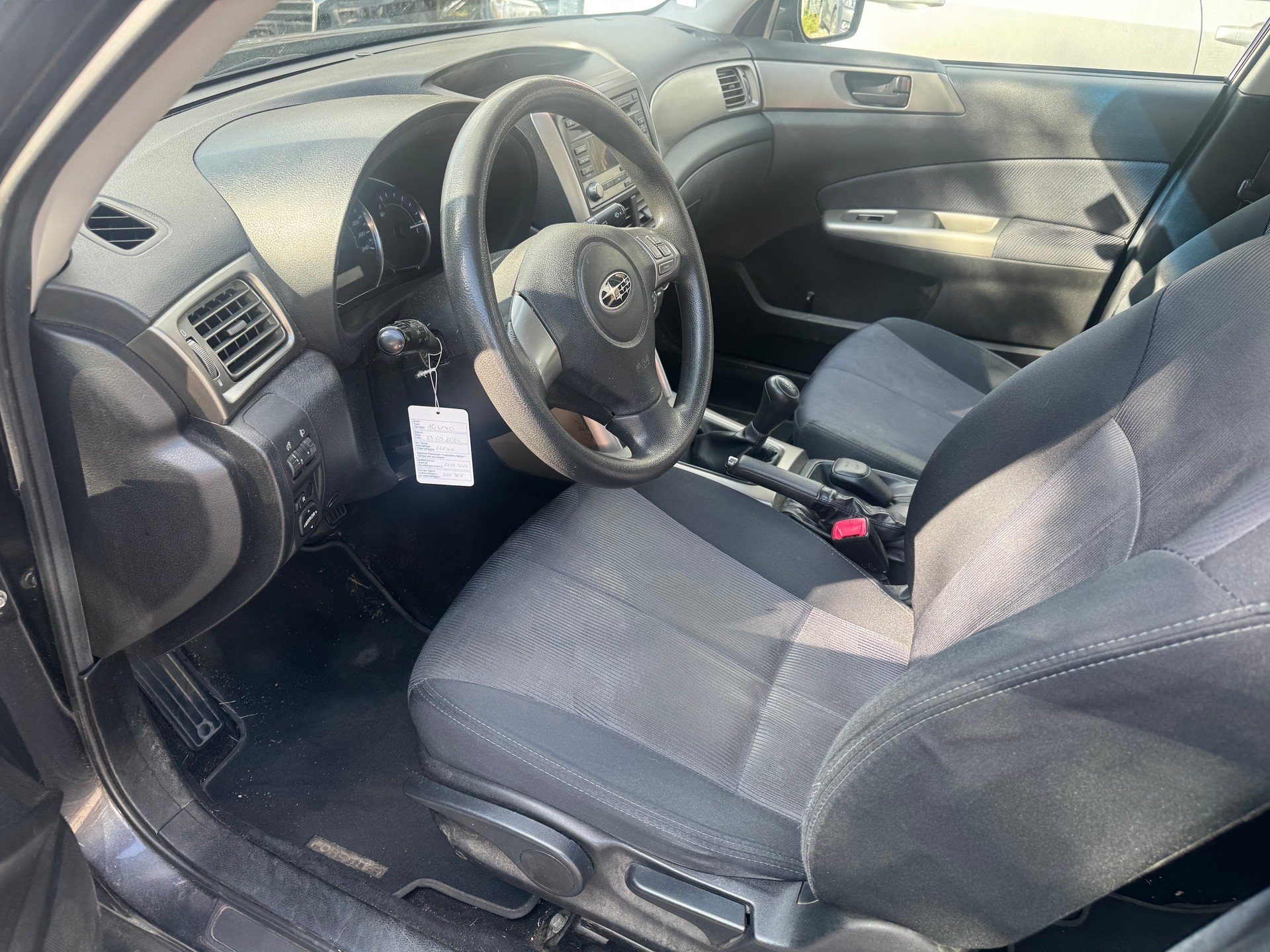 SUBARU Forester 2.0X Swiss-image-11