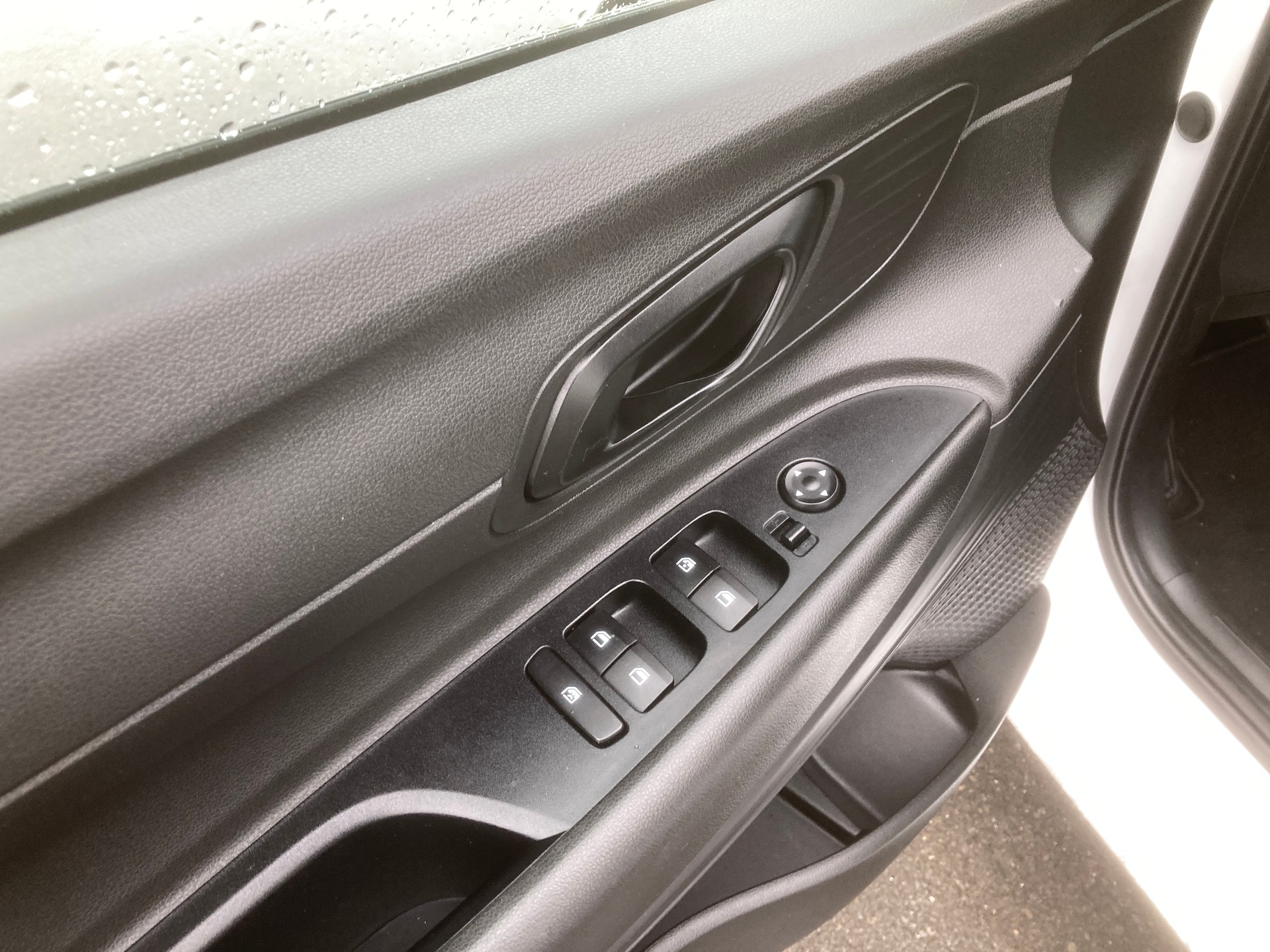 HYUNDAI i20 1.0 T-GDi Origo-image-9