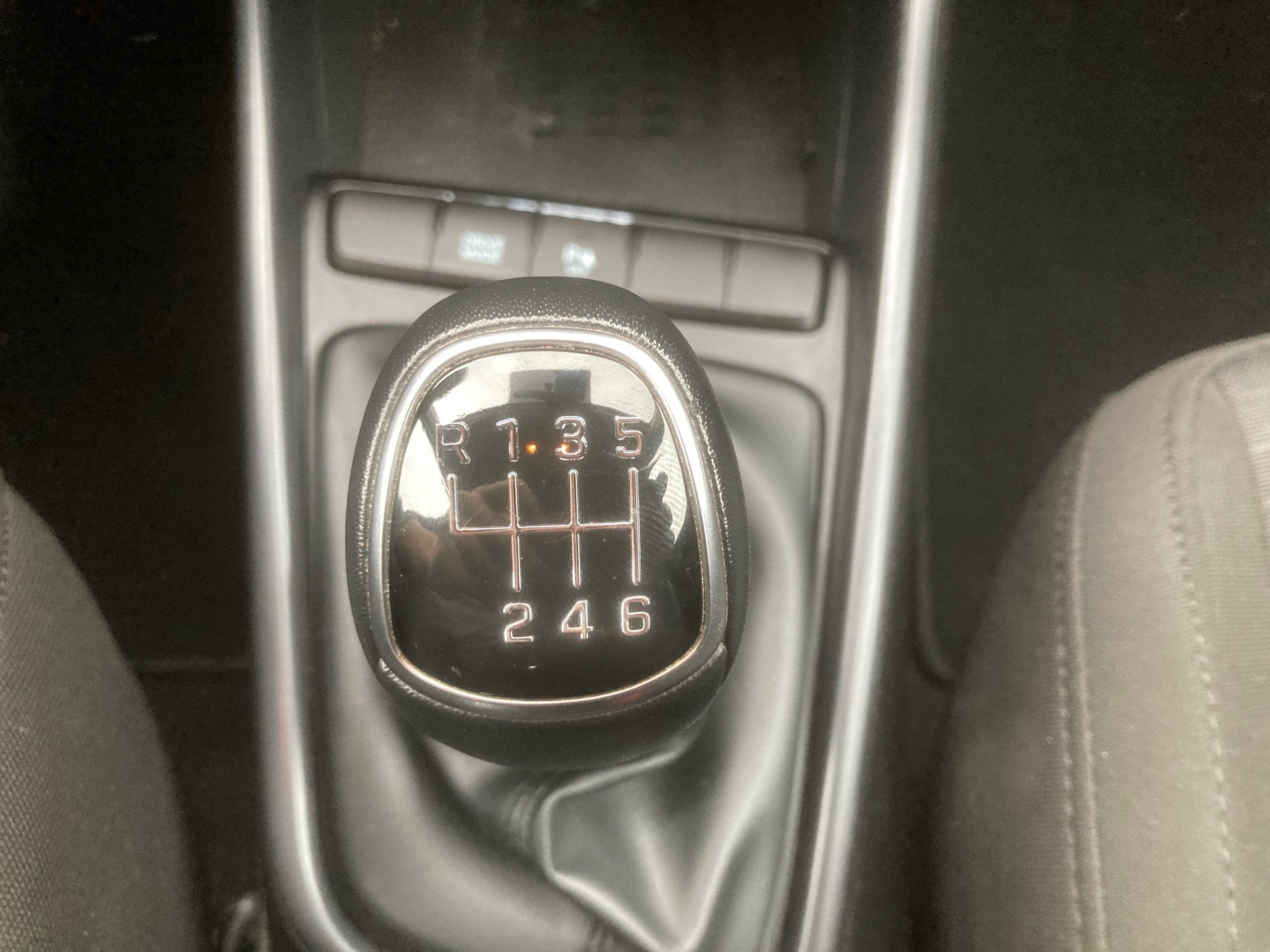 HYUNDAI i20 1.0 T-GDi Origo-image-10