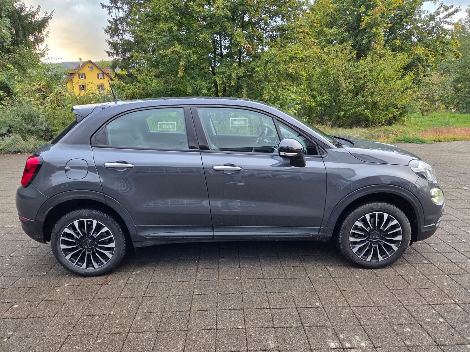 FIAT 500X 2.0MJ Cross 4x4 Automatic-image-4