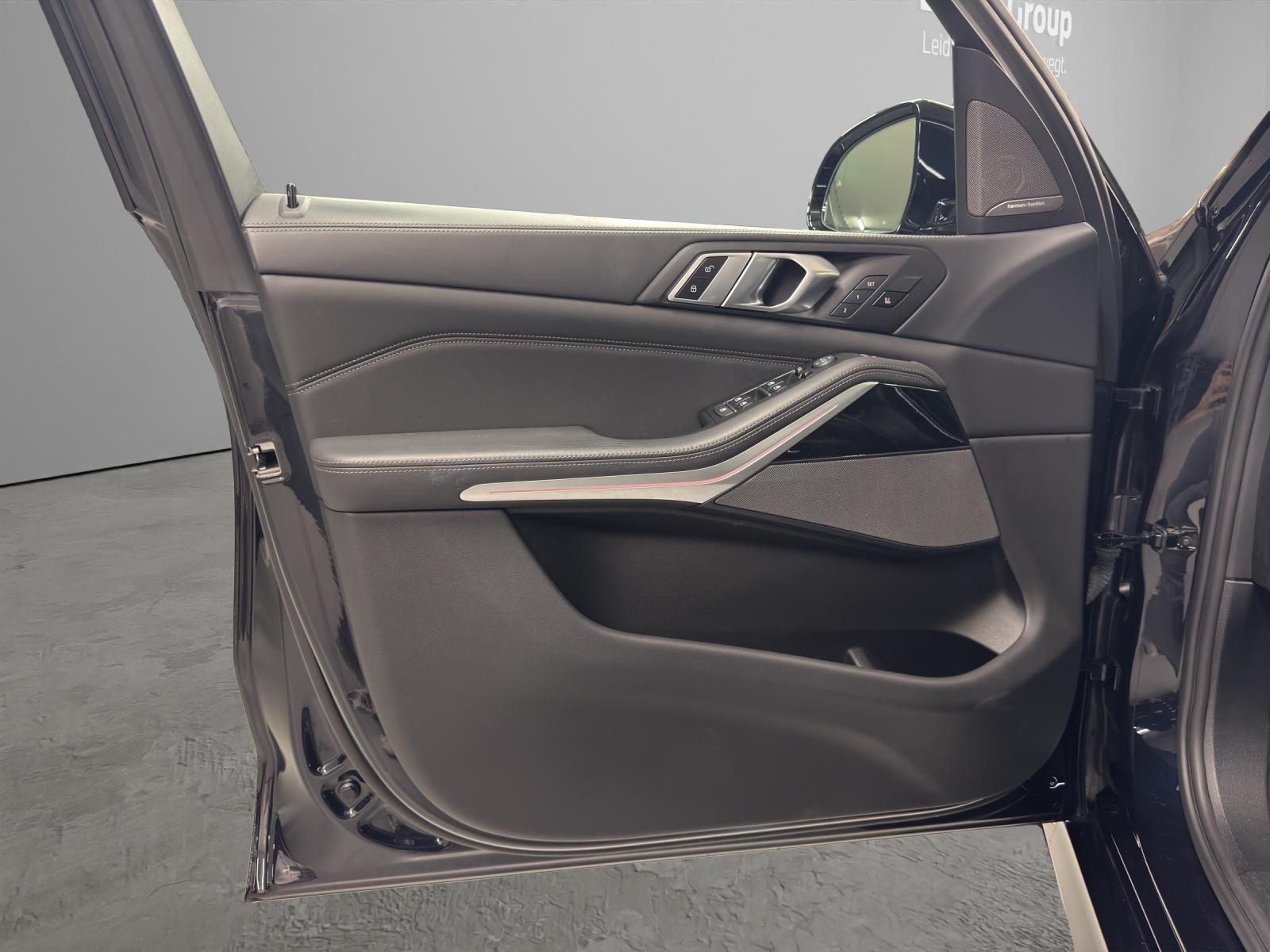 BMW X5 40d xDrive-image-12