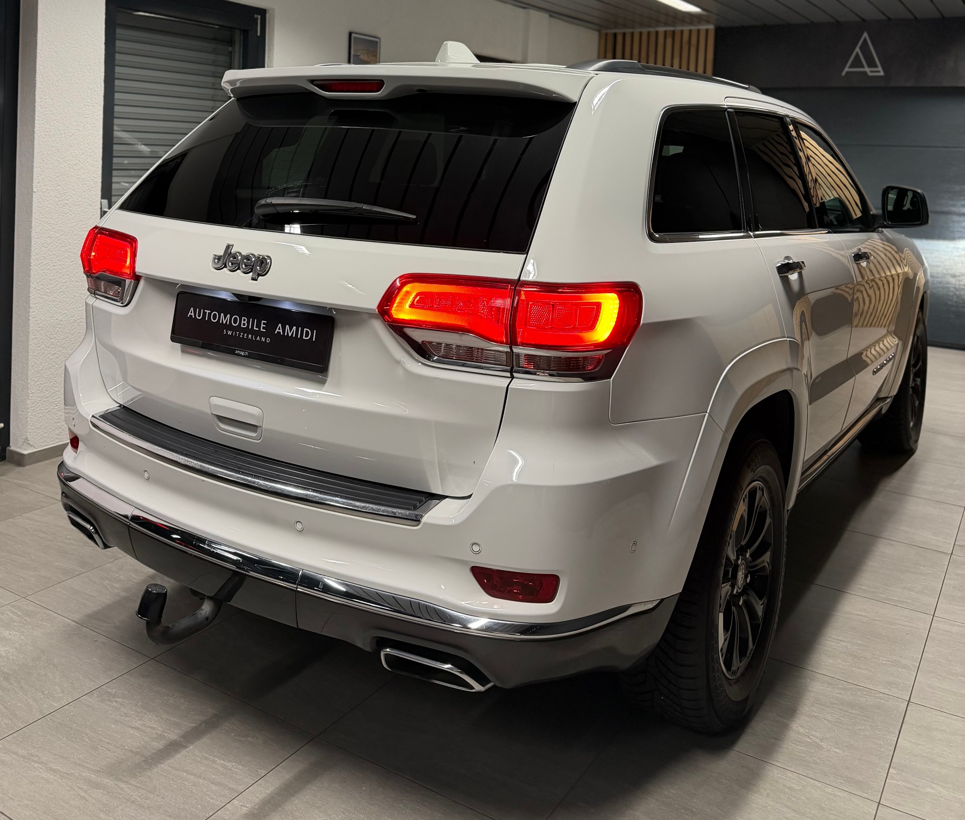 JEEP Grand Cherokee 3.0 CRD Summit Automatic, Anhängerkupplung!-image-2