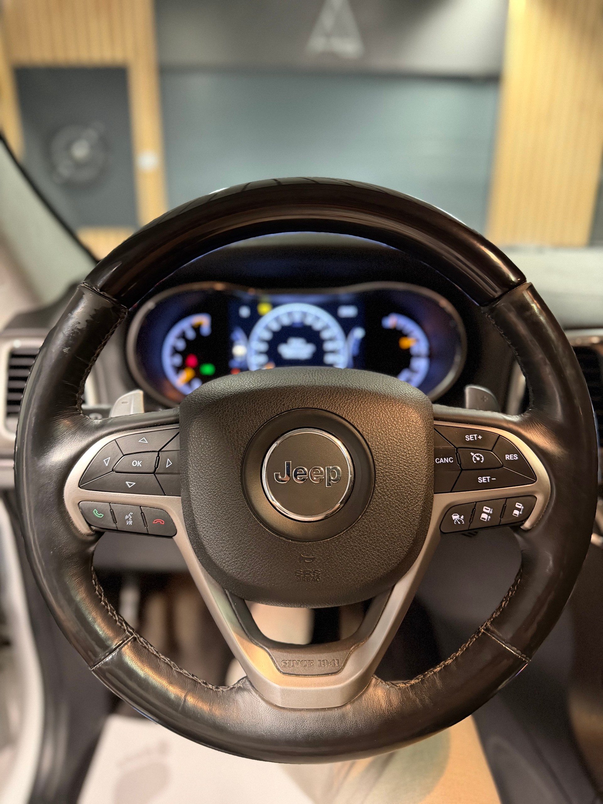 JEEP Grand Cherokee 3.0 CRD Summit Automatic, Anhängerkupplung!-image-17