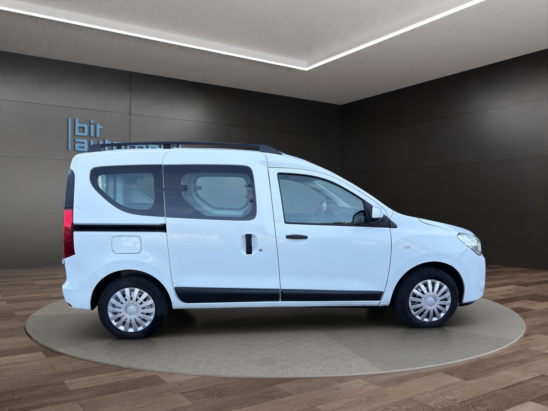 DACIA Dokker 1.5 dCi Lauréate-image-8