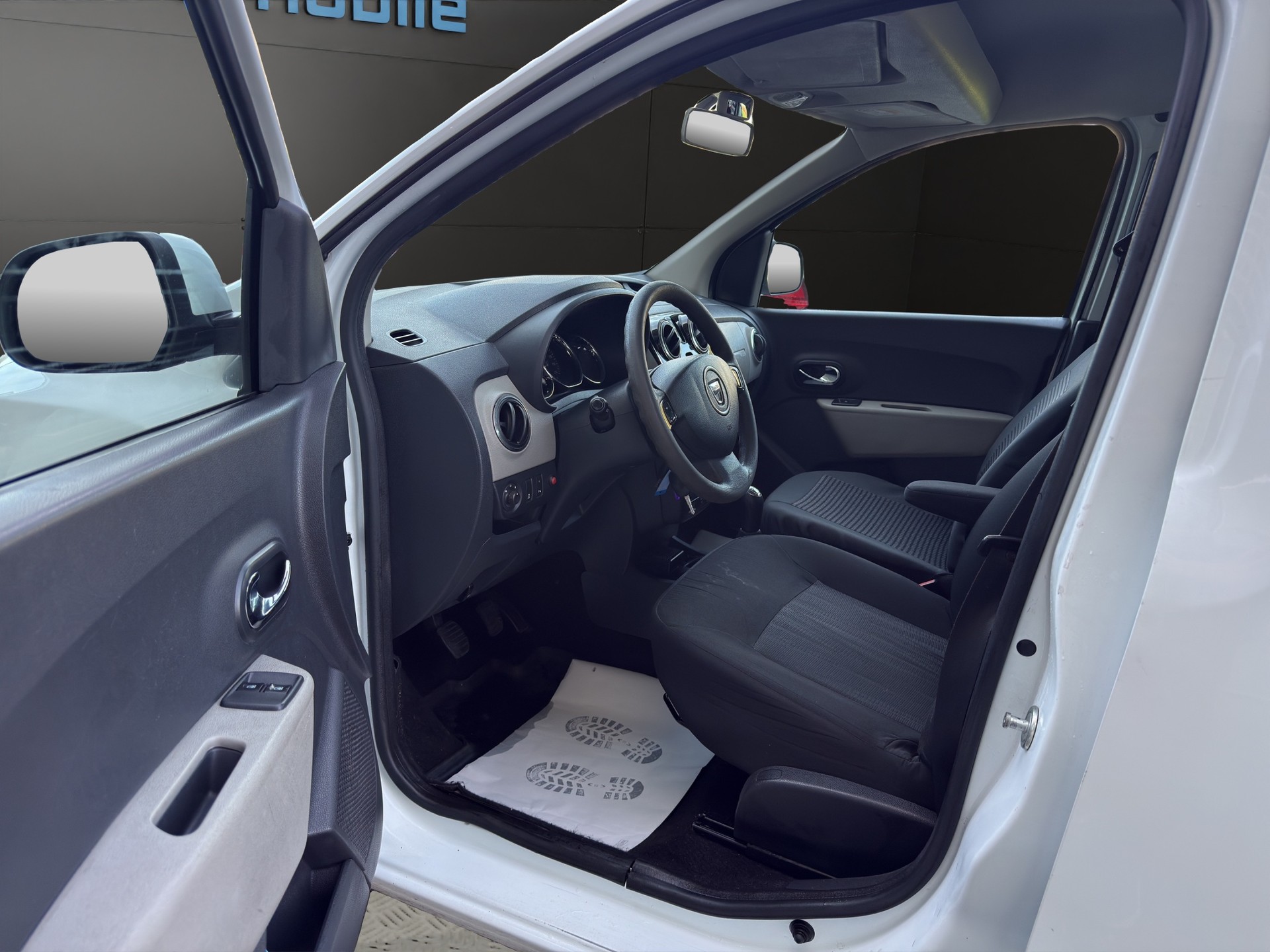 DACIA Dokker 1.5 dCi Lauréate-image-10