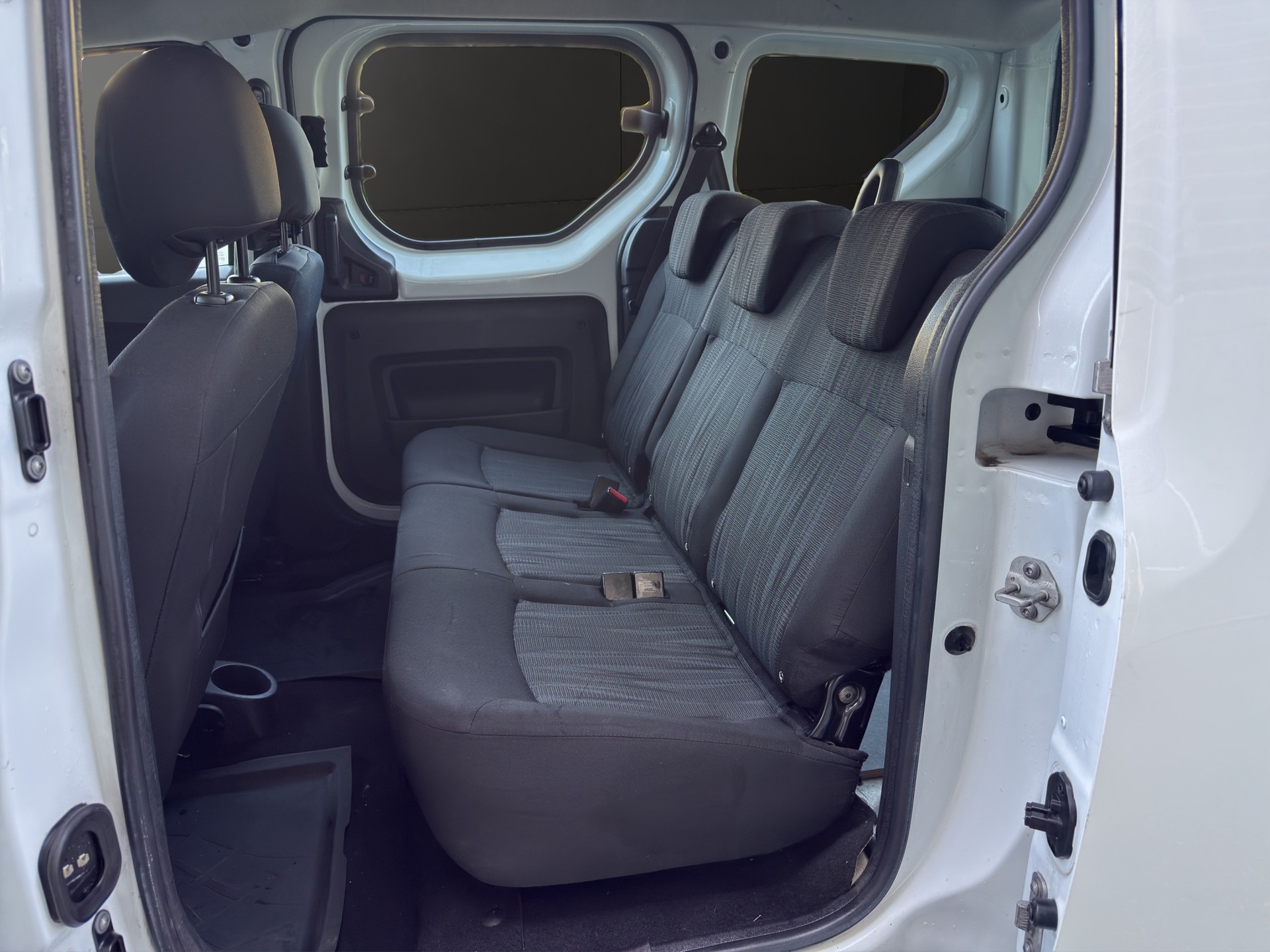 DACIA Dokker 1.5 dCi Lauréate-image-11
