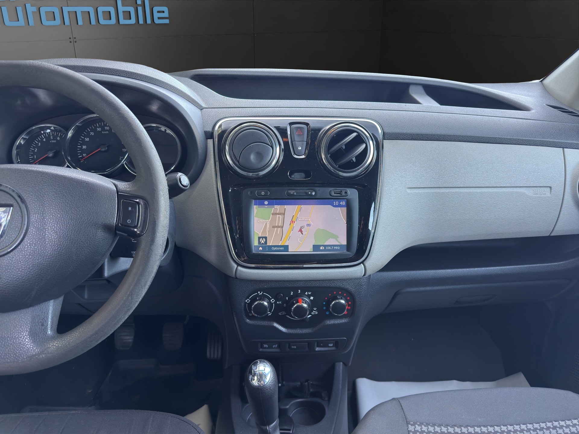 DACIA Dokker 1.5 dCi Lauréate-image-14