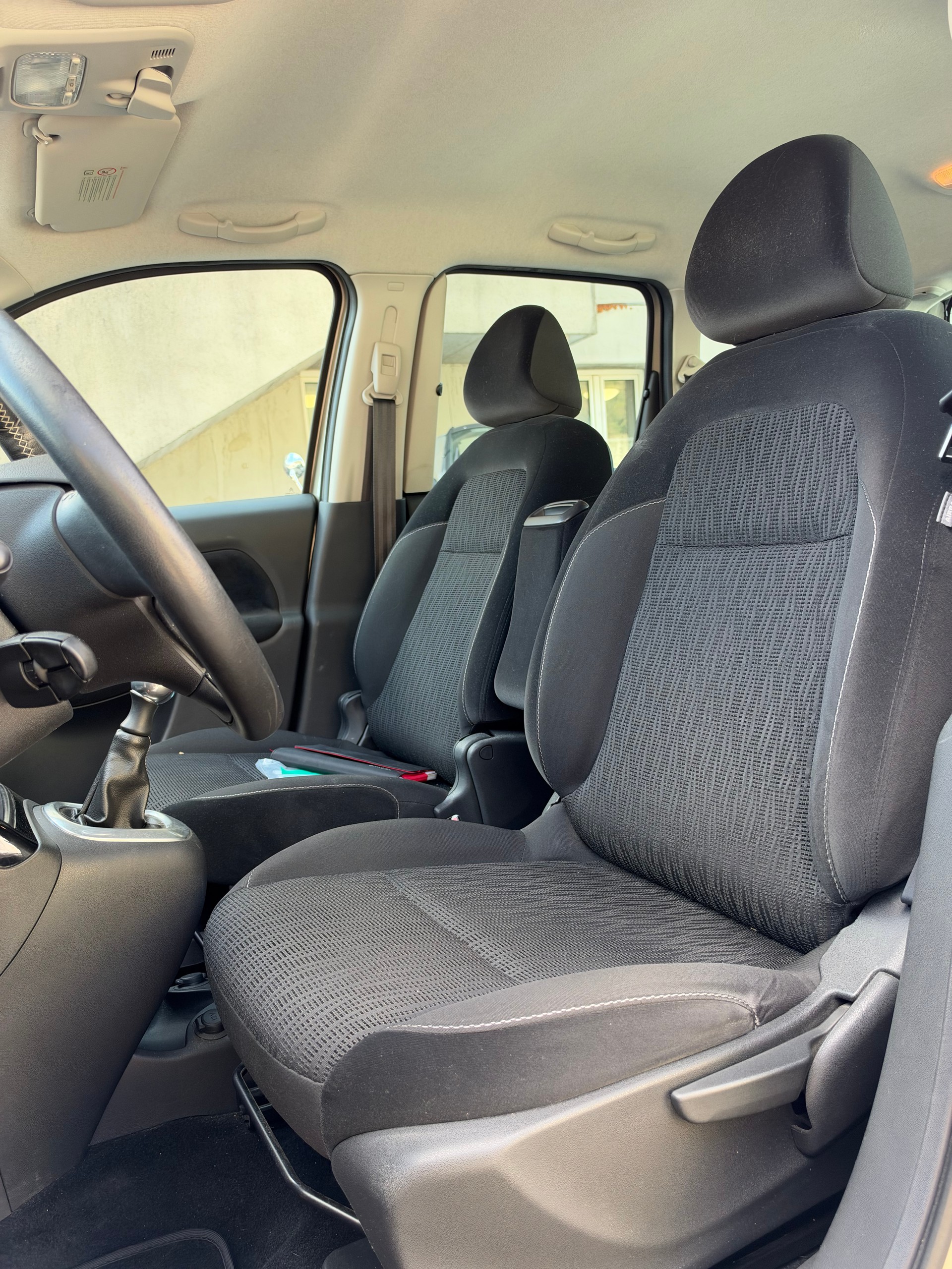 CITROEN C3 Picasso 1.6i 16V Exclusive-image-14