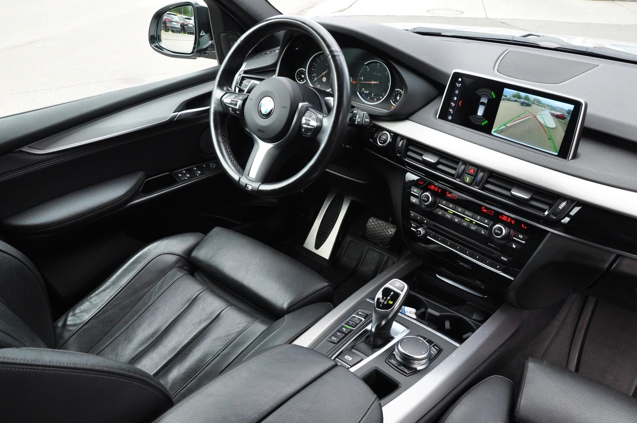 BMW X5 xDrive 40d Pure M Sport Plus Steptronic-image-13