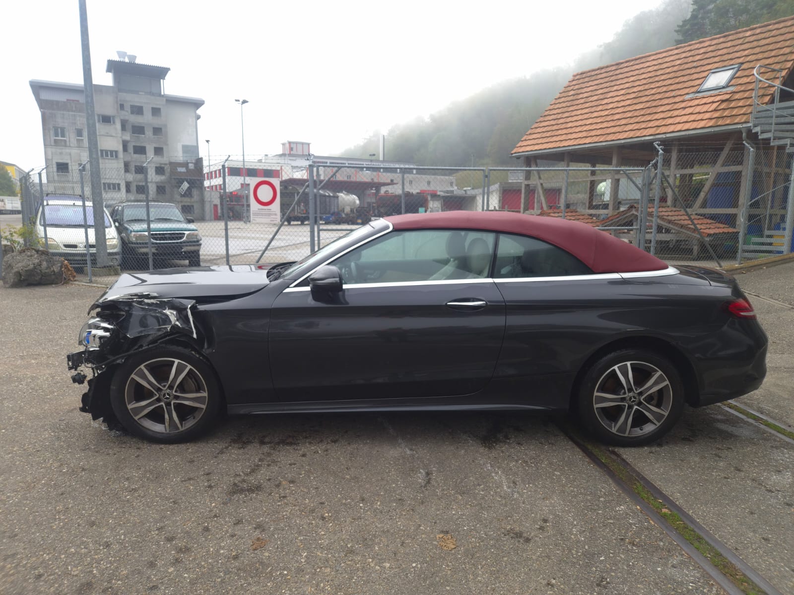 MERCEDES-BENZ C 200 Coupé AMG Line 9G-Tronic-image-10