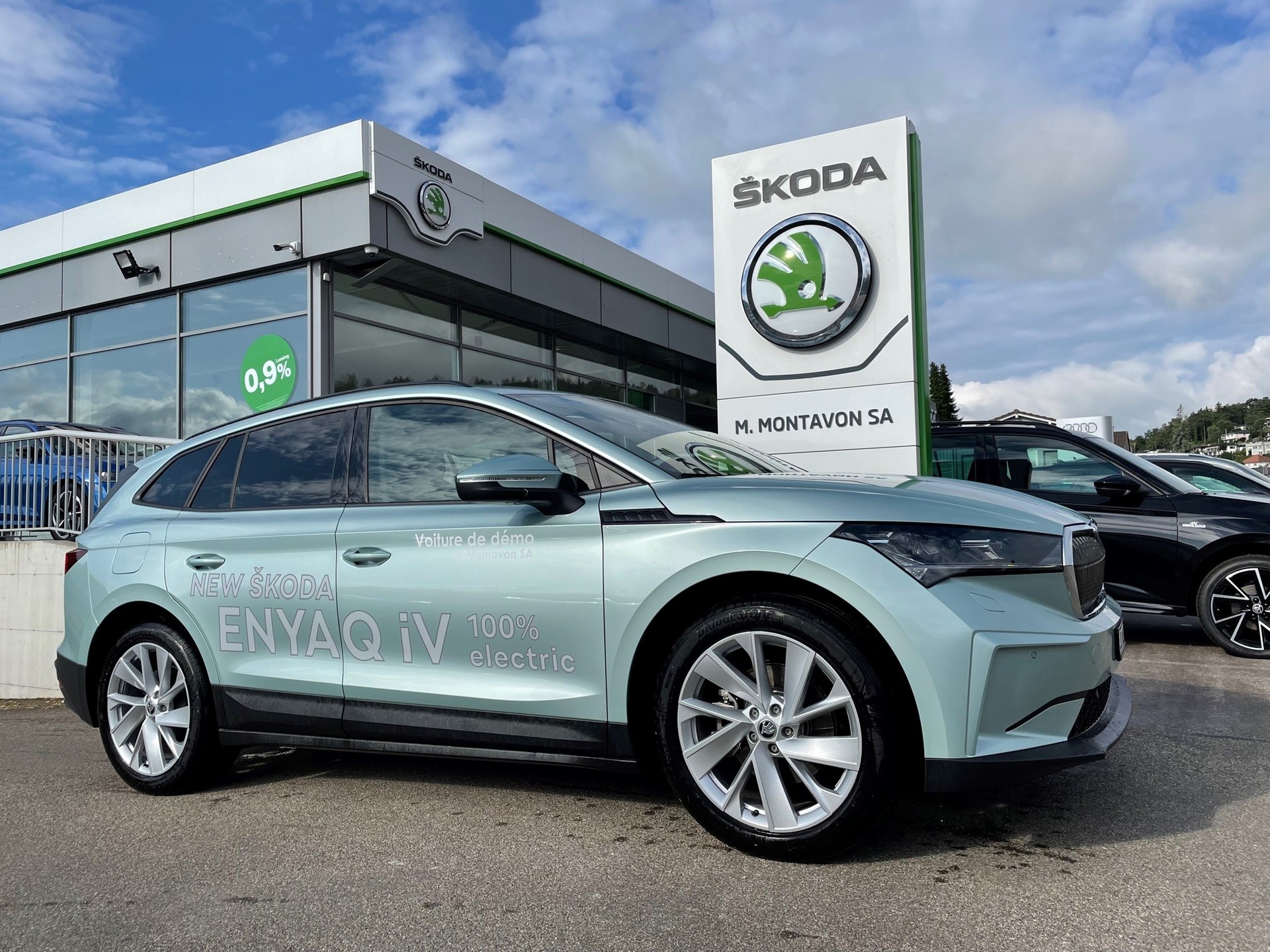 SKODA Enyaq iV 60-image-0