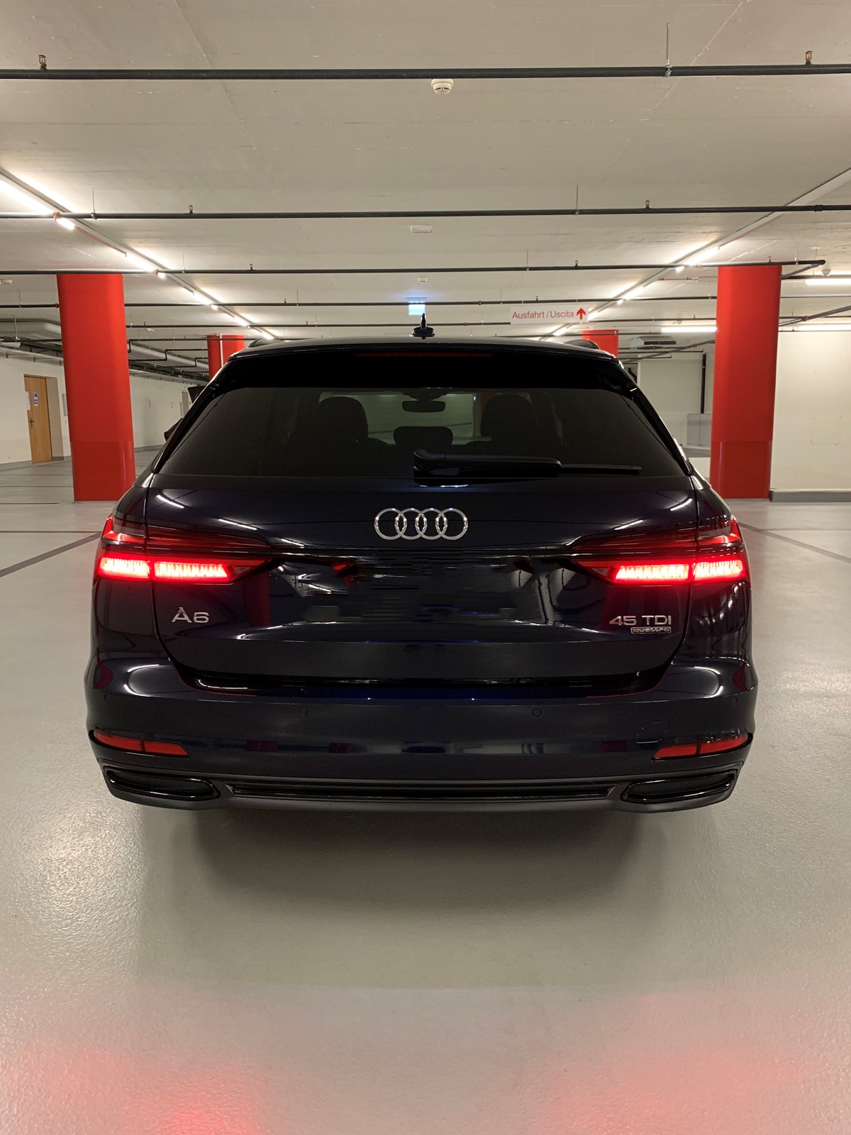 AUDI A6 Avant 45 TDI Sport quattro tiptronic-image-5