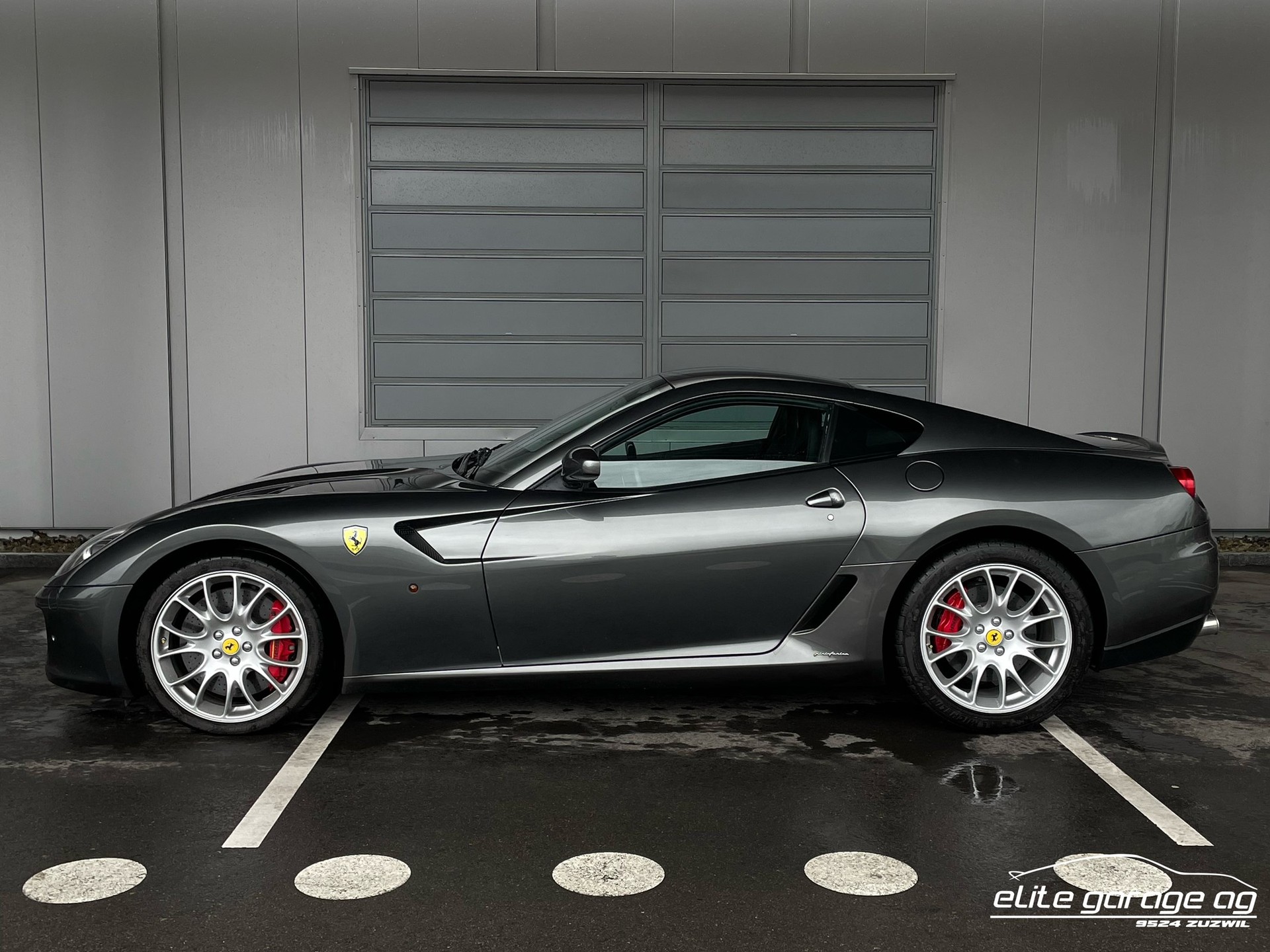 FERRARI 599 GTB-image-1