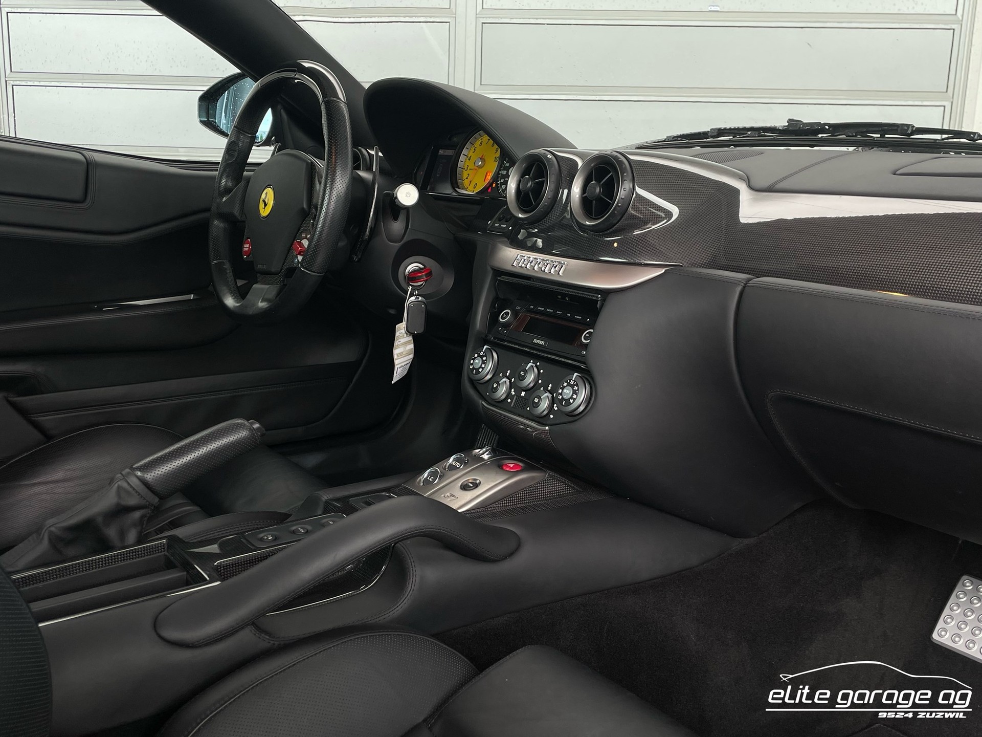 FERRARI 599 GTB-image-11