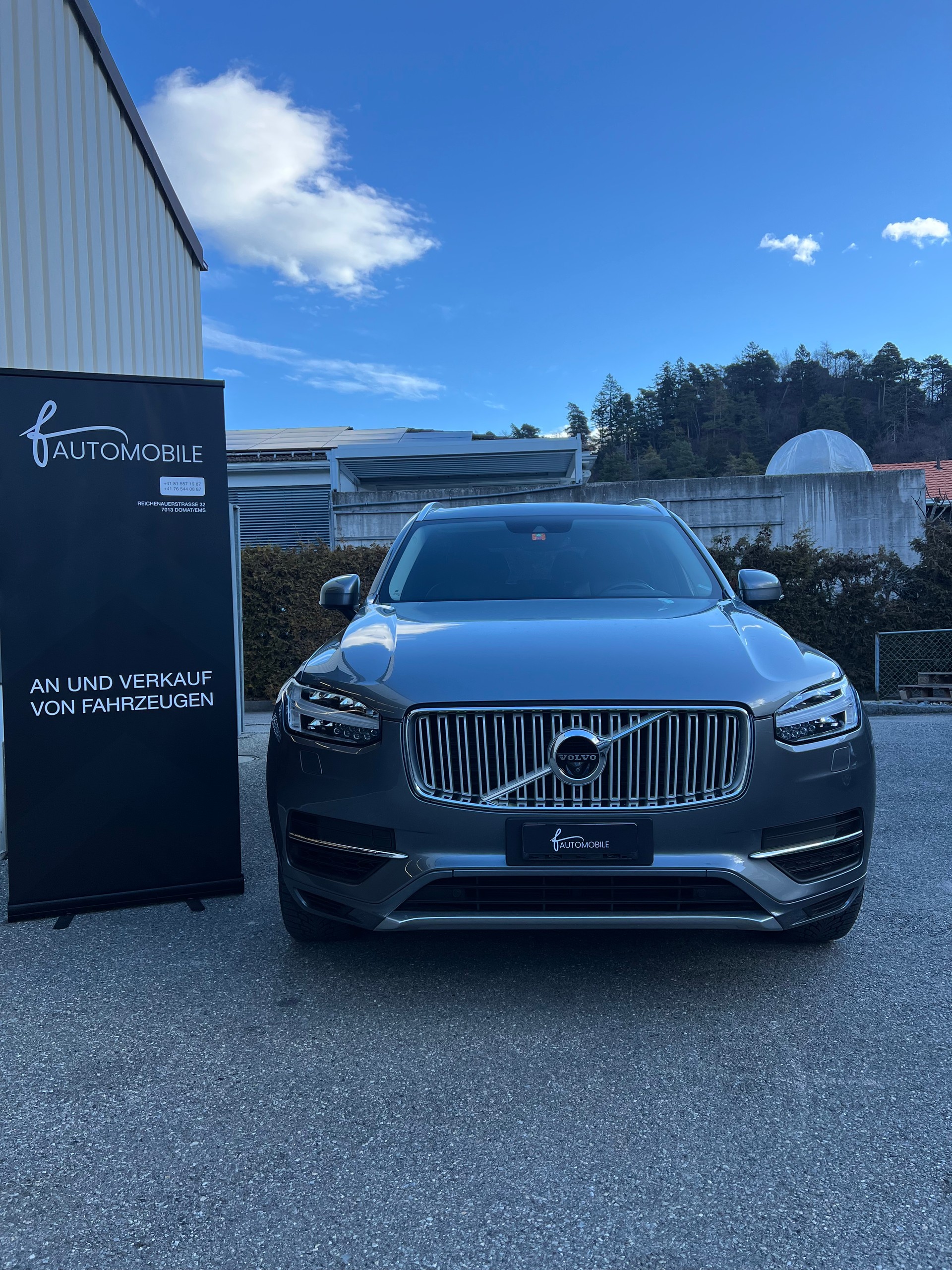 VOLVO XC90 T8 AWD Inscription Geartronic-image-2