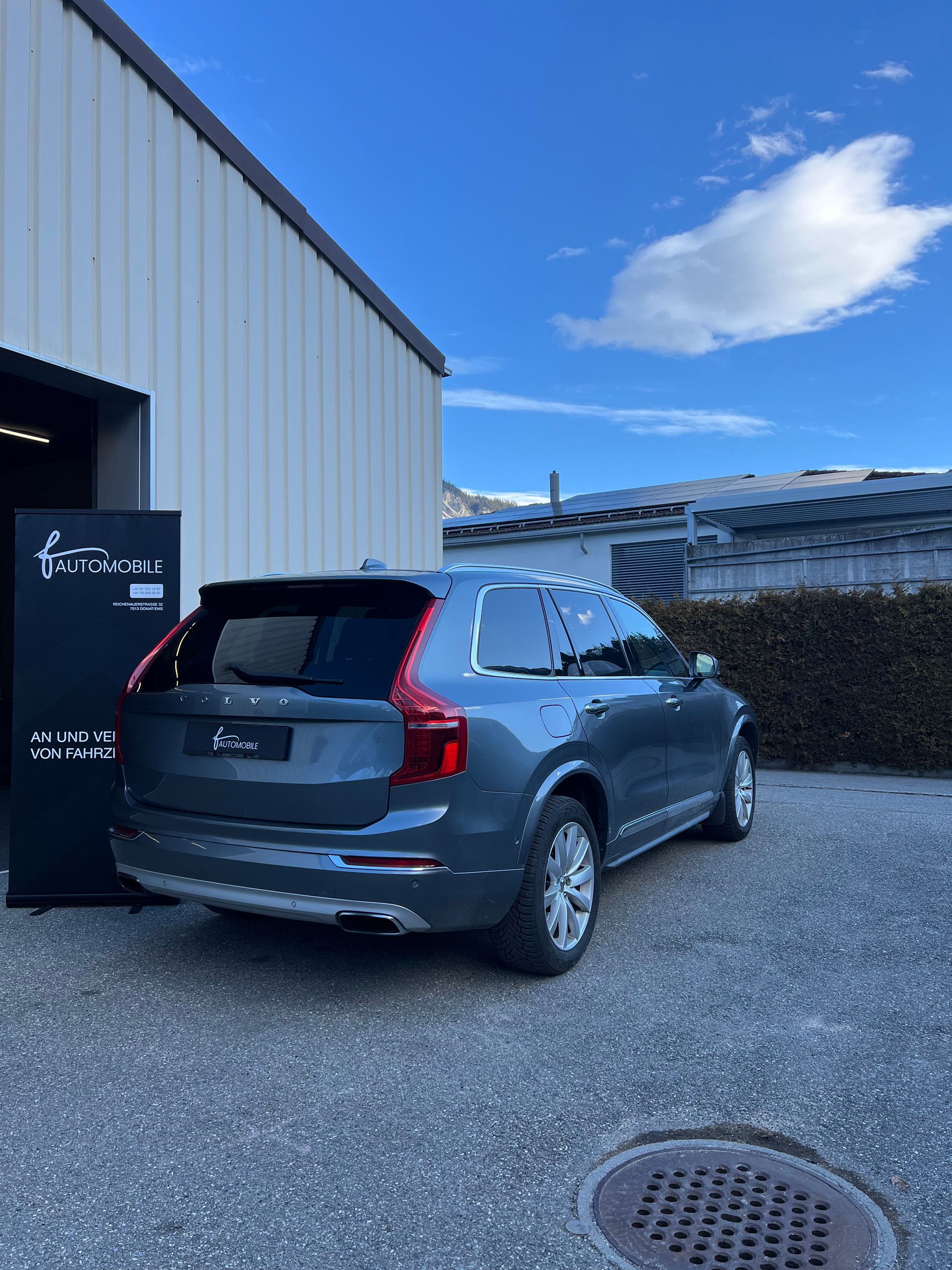 VOLVO XC90 T8 AWD Inscription Geartronic-image-3