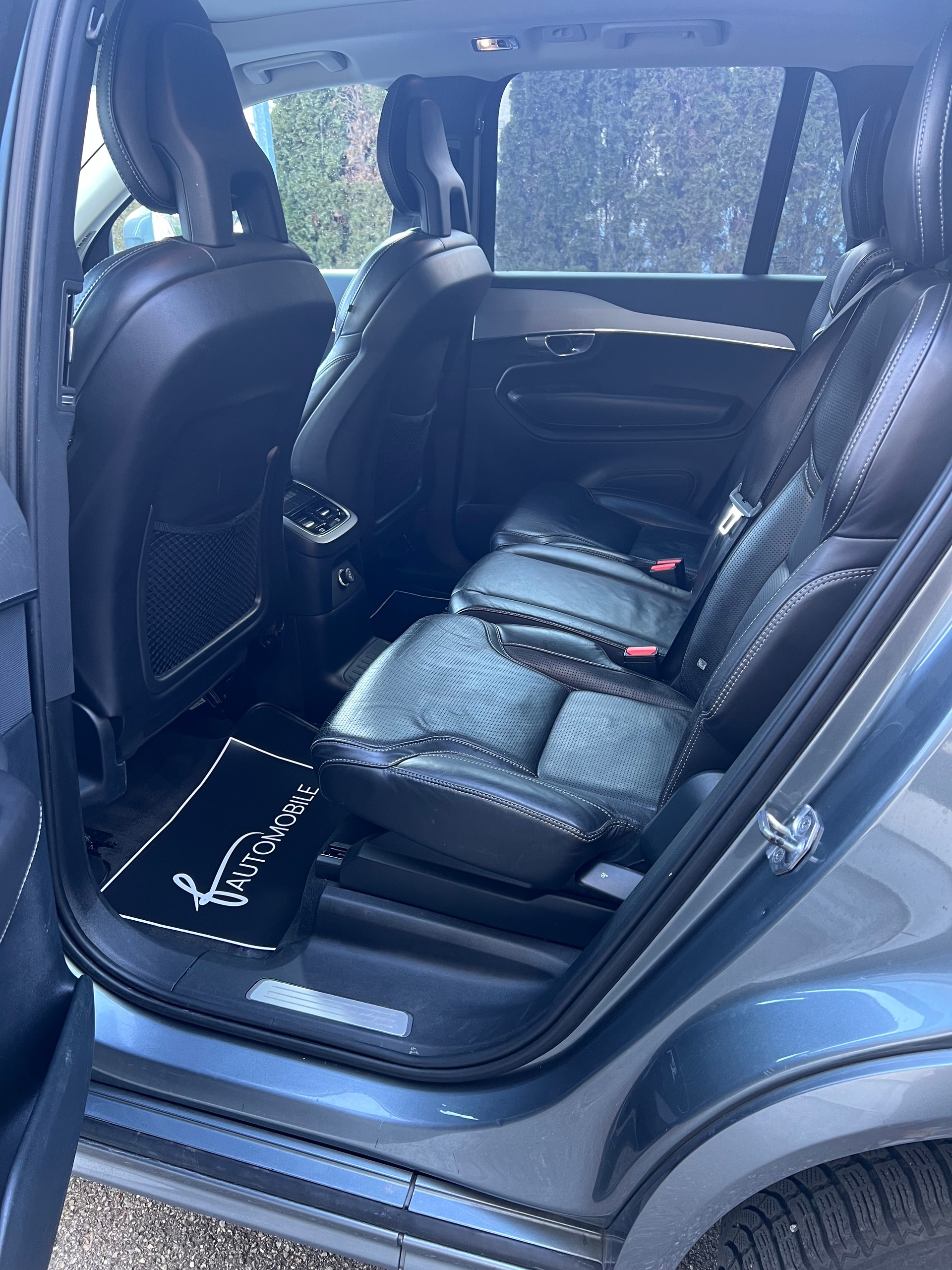 VOLVO XC90 T8 AWD Inscription Geartronic-image-8