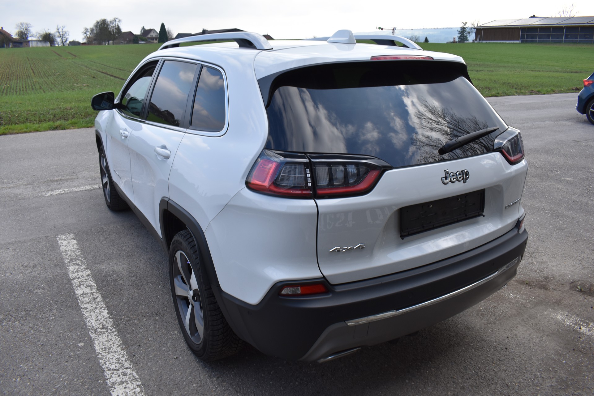 JEEP Cherokee 2.0 Limited AWD Drive I 9ATX-image-8