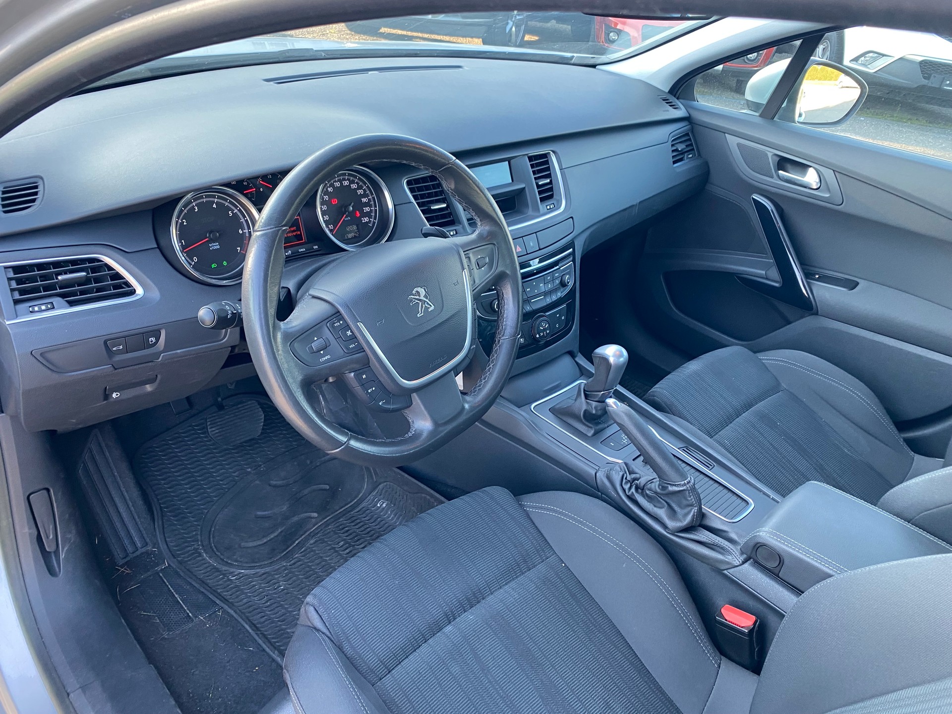 PEUGEOT 508 1.6 16V VTI Access EGS6-image-4