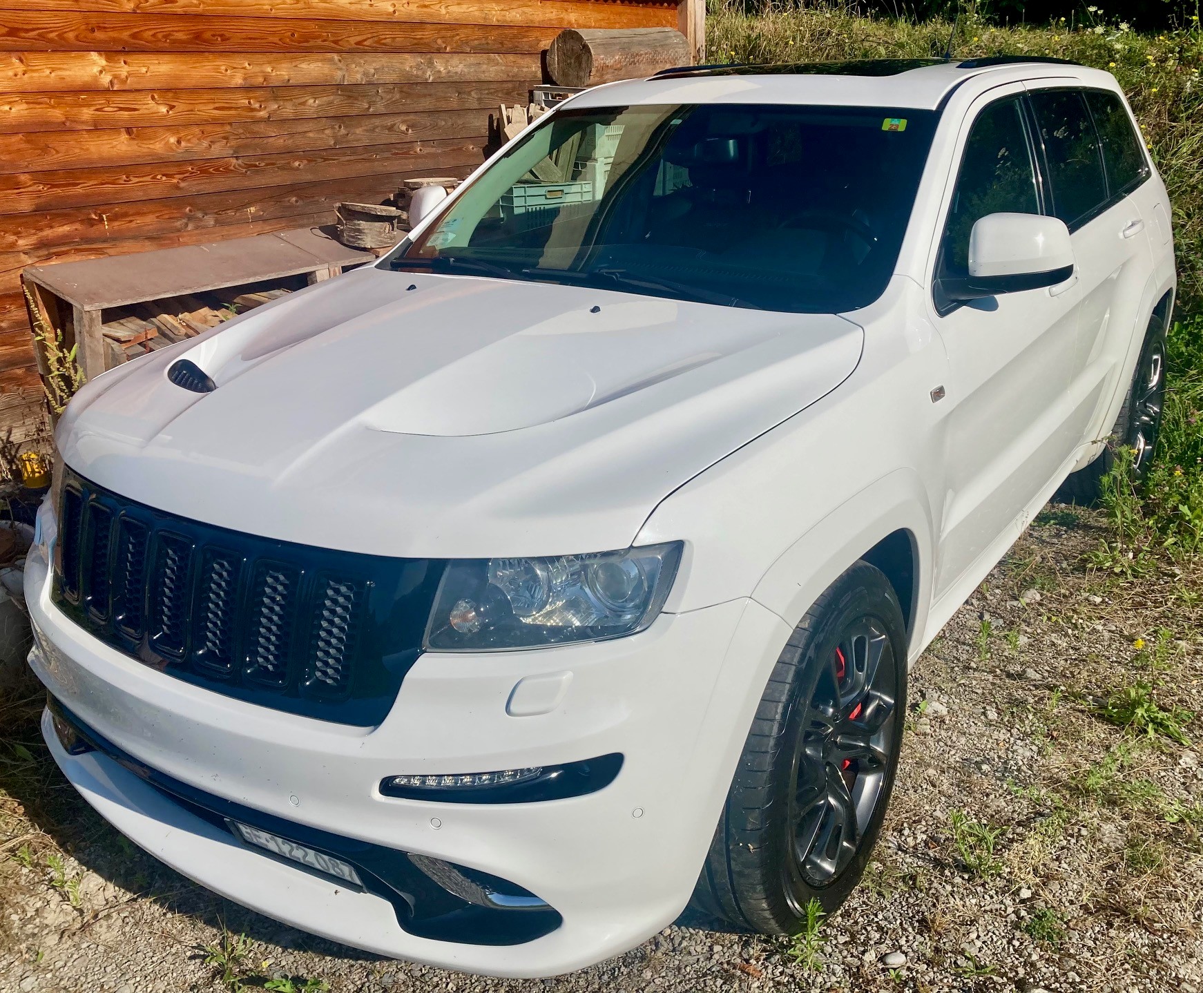 JEEP Grand Cherokee 6.4 SRT8 Automatic-image-0