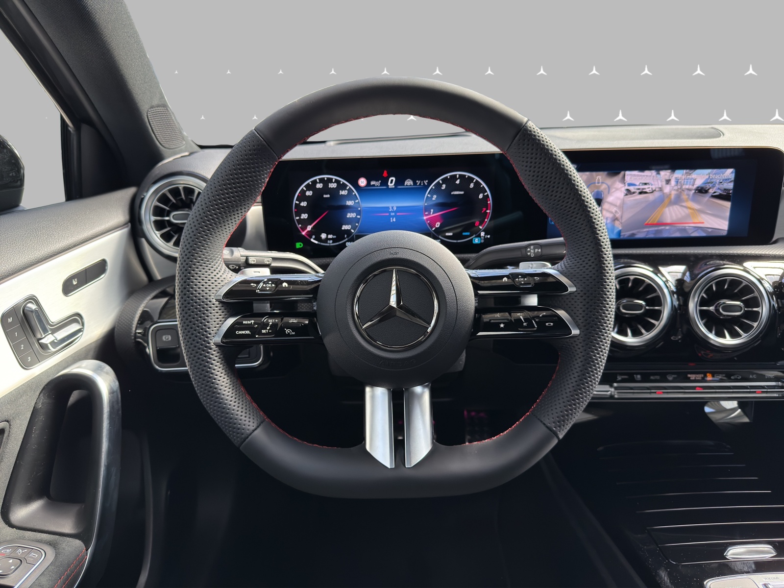 MERCEDES-BENZ A 250 4Matic 8G-DCT-image-12