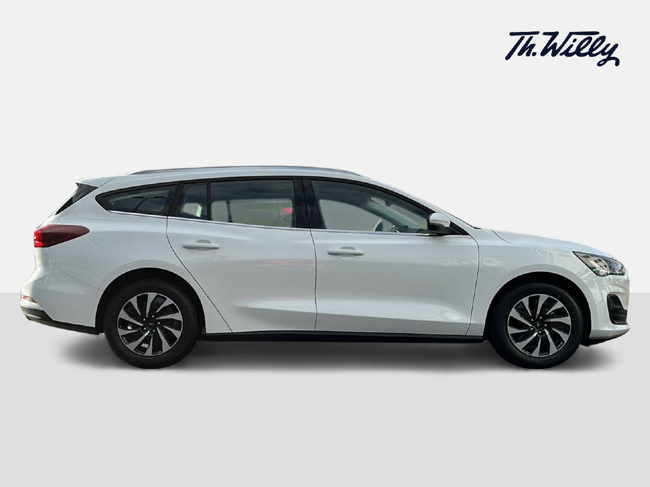FORD Focus Station Wagon 1.0i EcoB Hybrid 155 Titanium-image-5