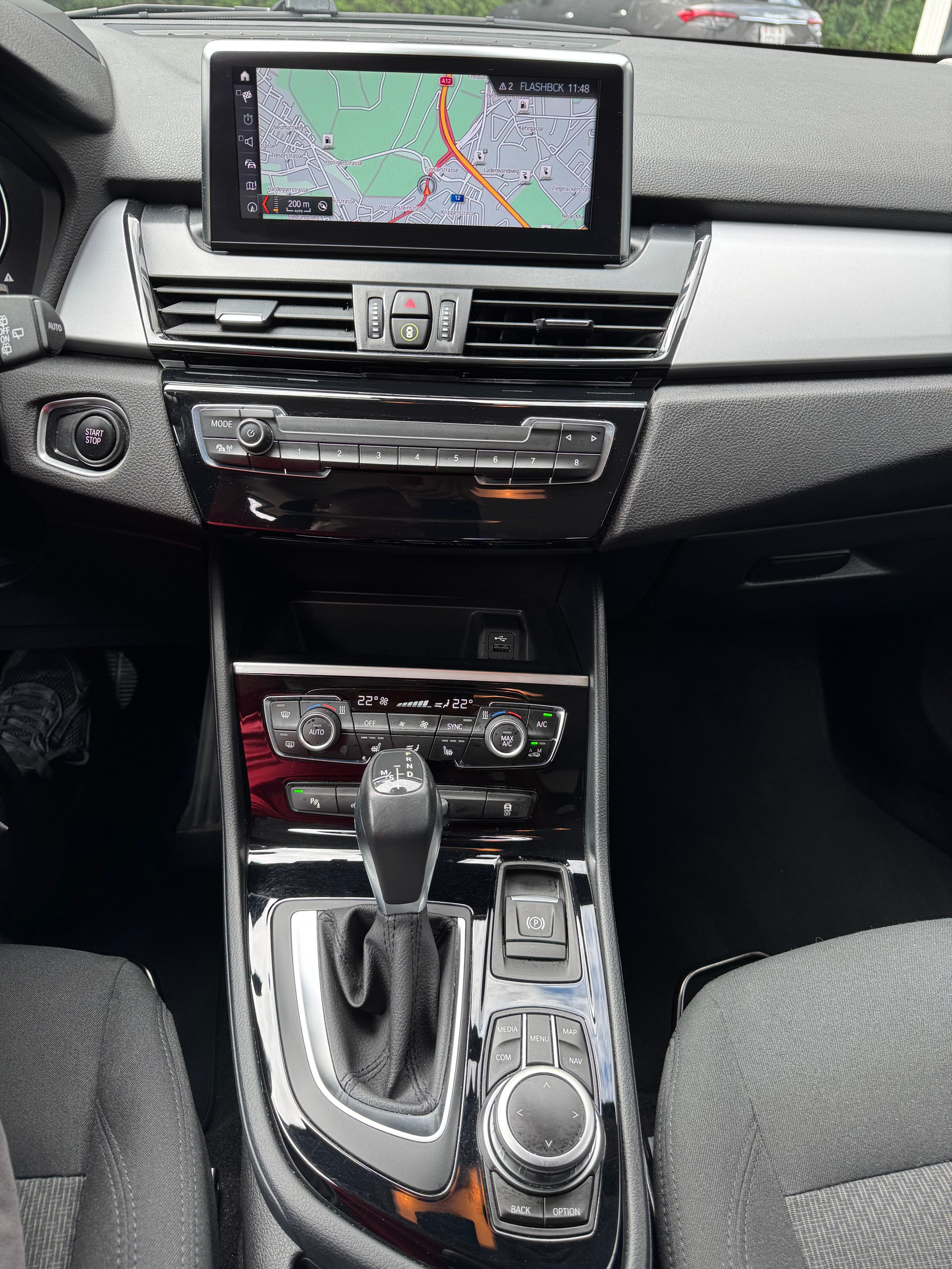 BMW 225xe iPerformance Active Tourer Steptronic-image-15