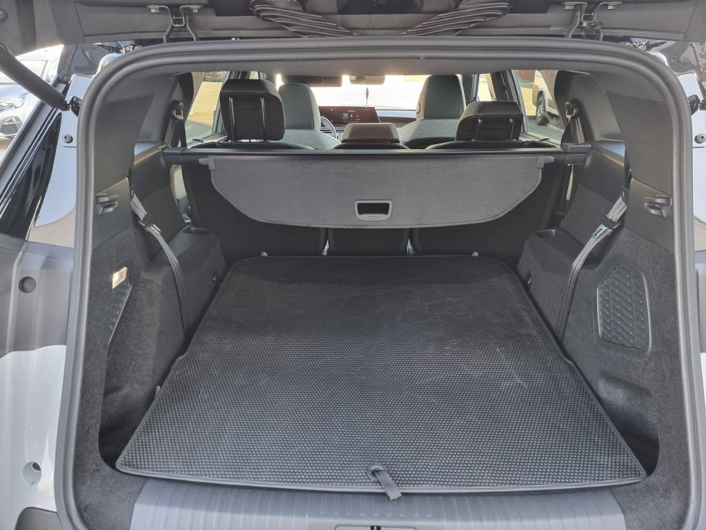 PEUGEOT 5008 1.2 Hybrid GT-image-7