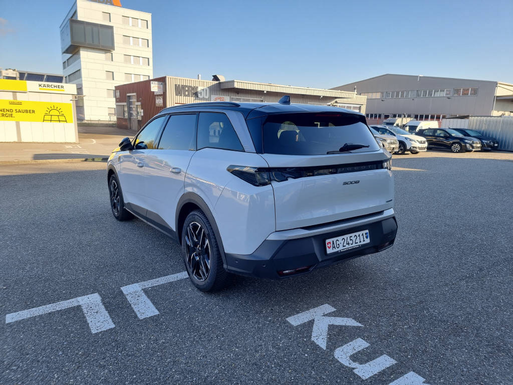 PEUGEOT 5008 1.2 Hybrid GT-image-2