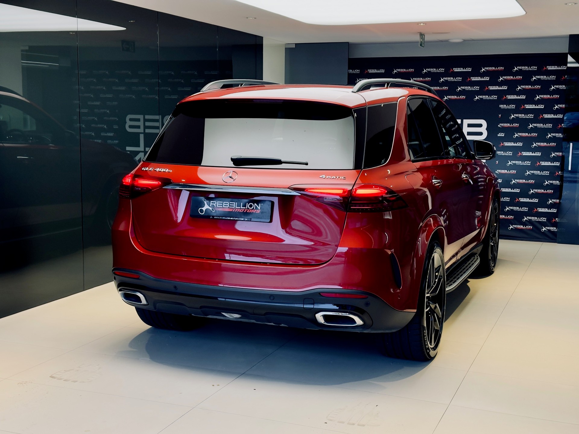 MERCEDES-BENZ GLE 400 e 4Matic 9G-Tronic-image-6